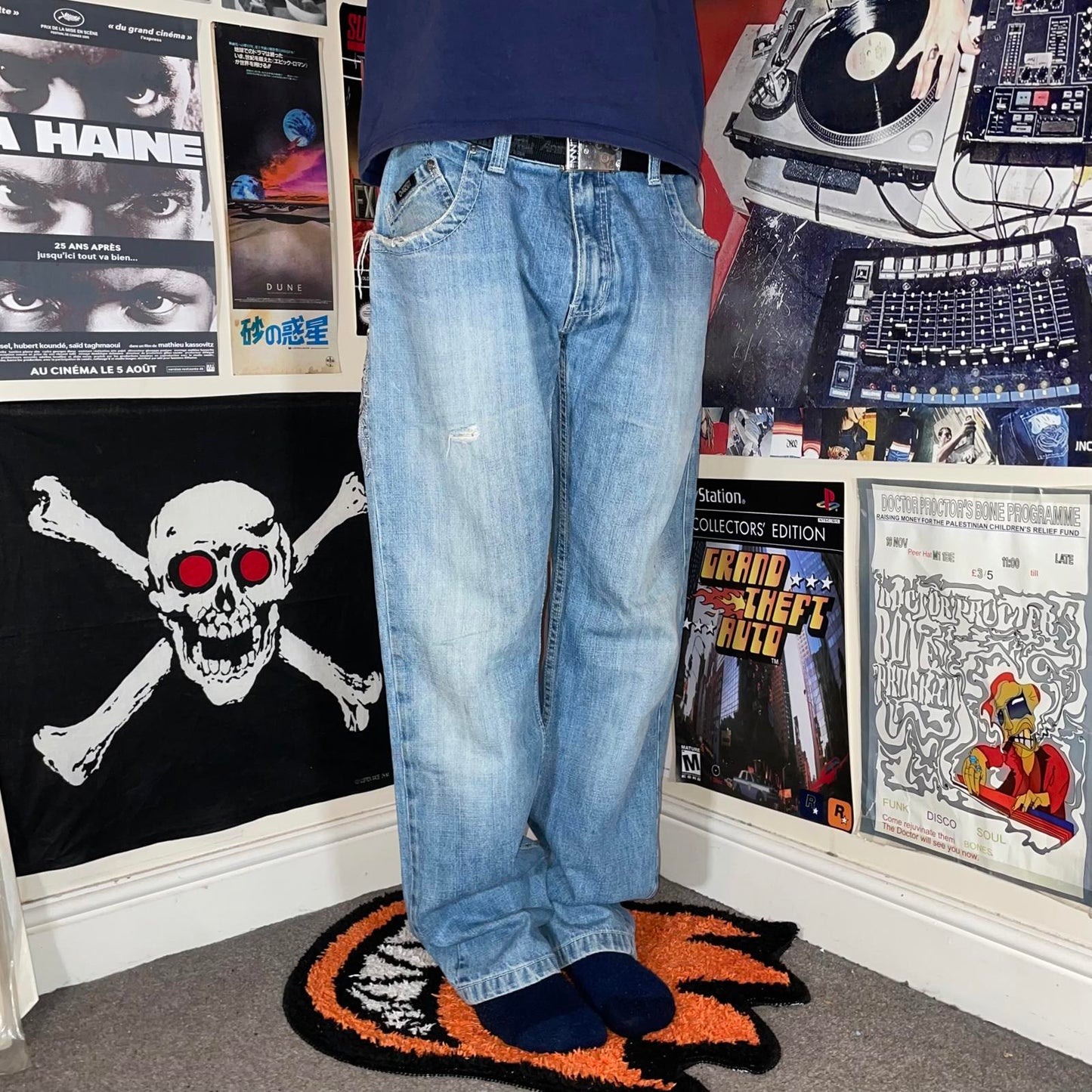 Southpole 00s Embroidered Monogram Blue Jeans 34x32