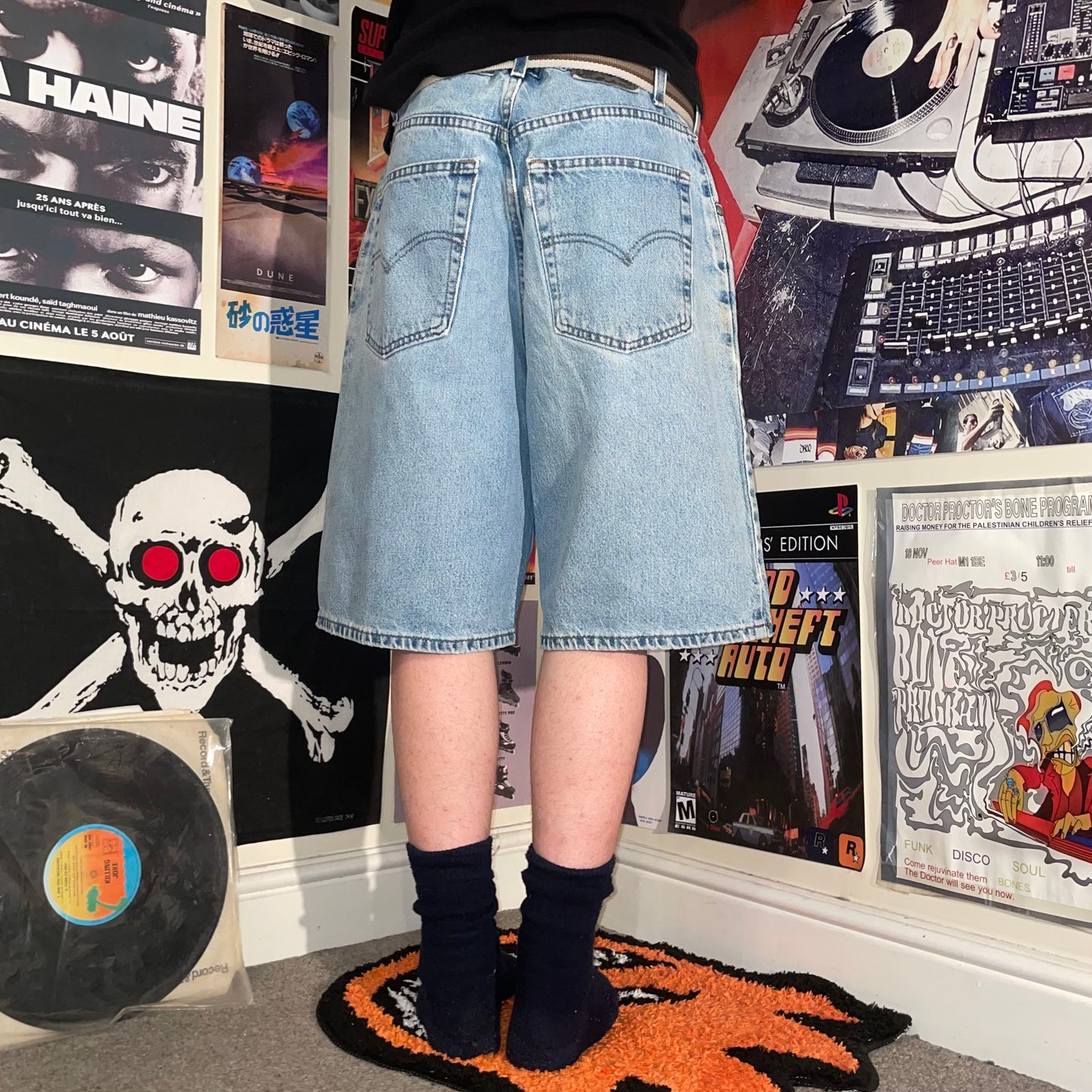 Levi’s Silvertab 00s Baggy Jorts 36x11
