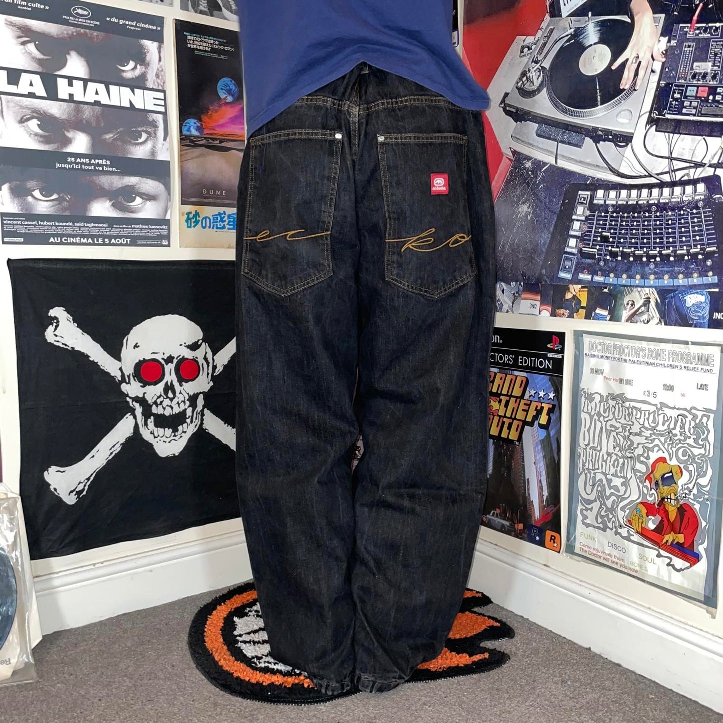 Ecko Unltd. 00s Embroidered Cursive Baggy Black Denim Jeans 36x32