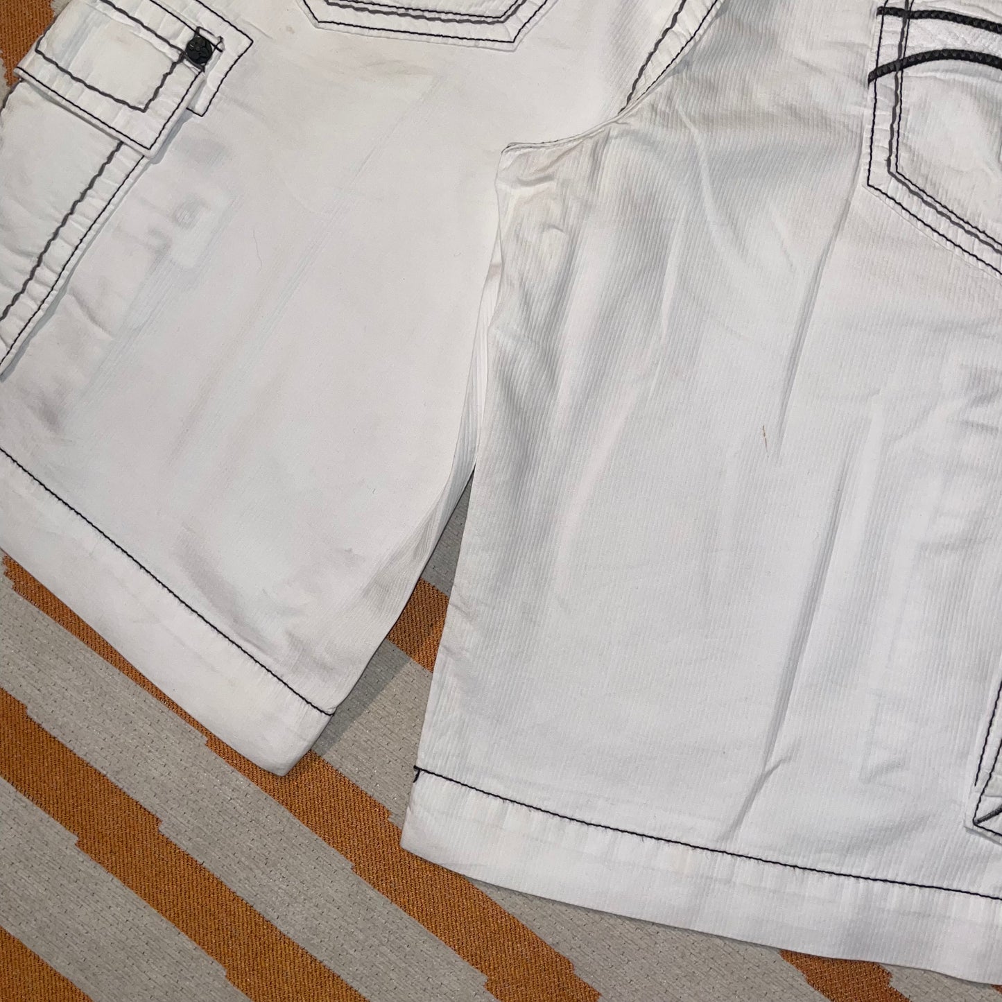 Rock Revival 00s Embroidered Cargo Shorts 38x13