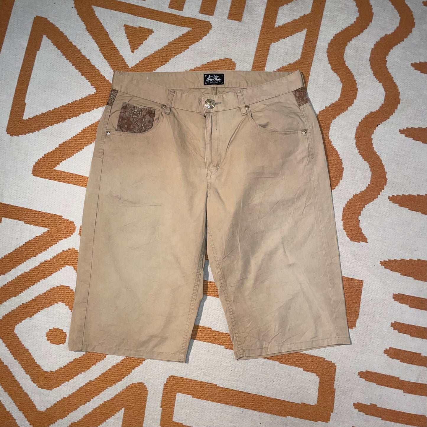 Osaka Big Train 00s Embroidered Shorts 36x14