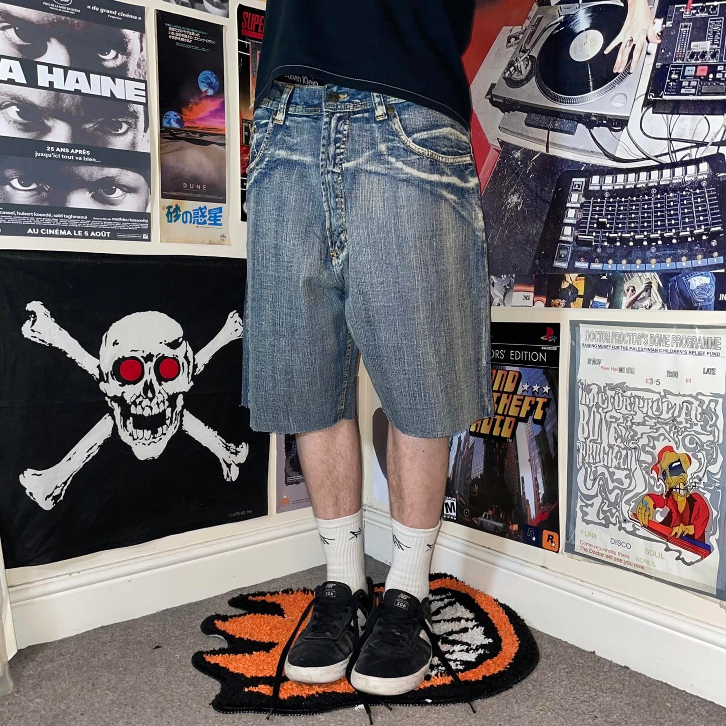 Risk 00s Embroidered Baggy Jorts 36x10
