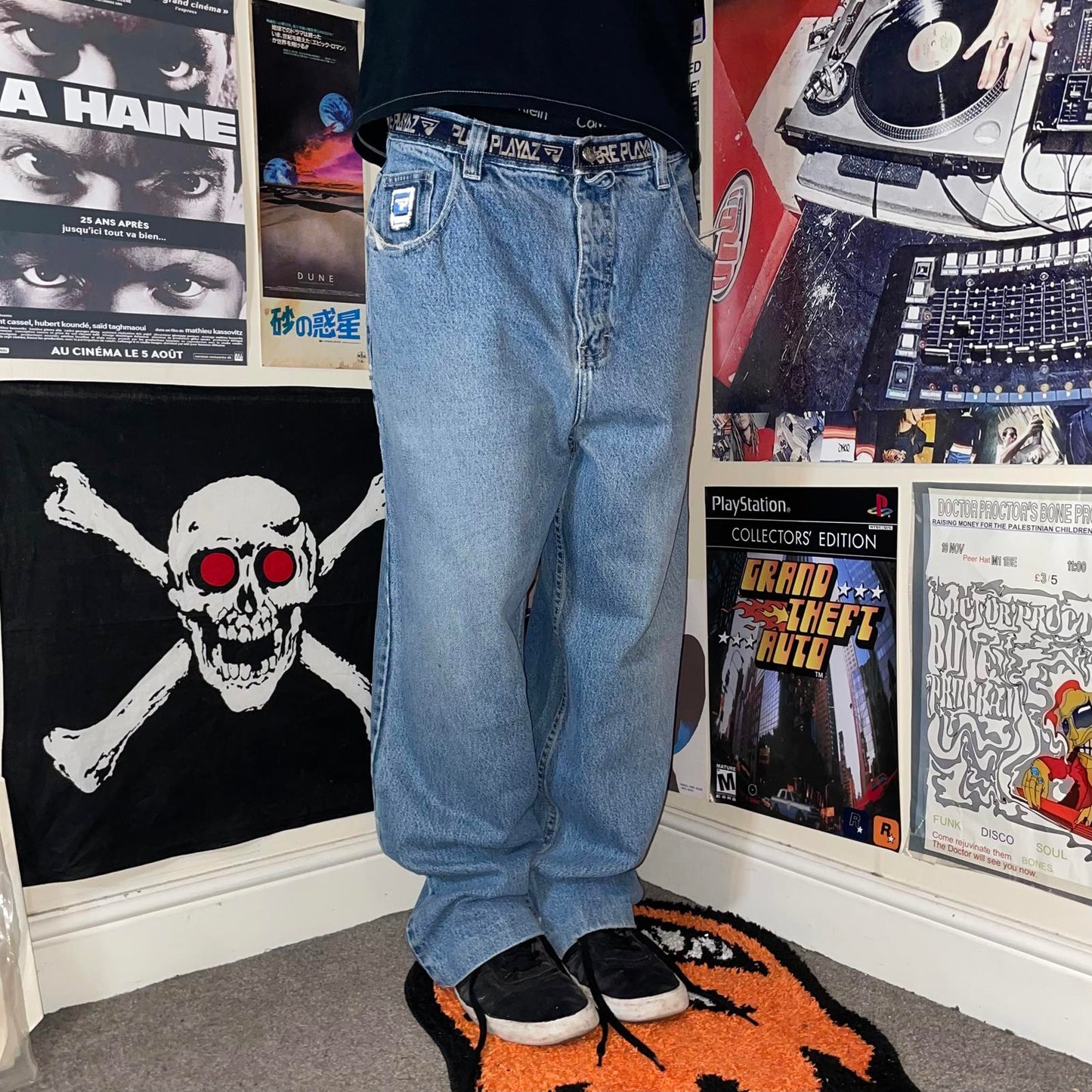 Pureplayaz 00s Embroidered Baggy Jeans 34x30