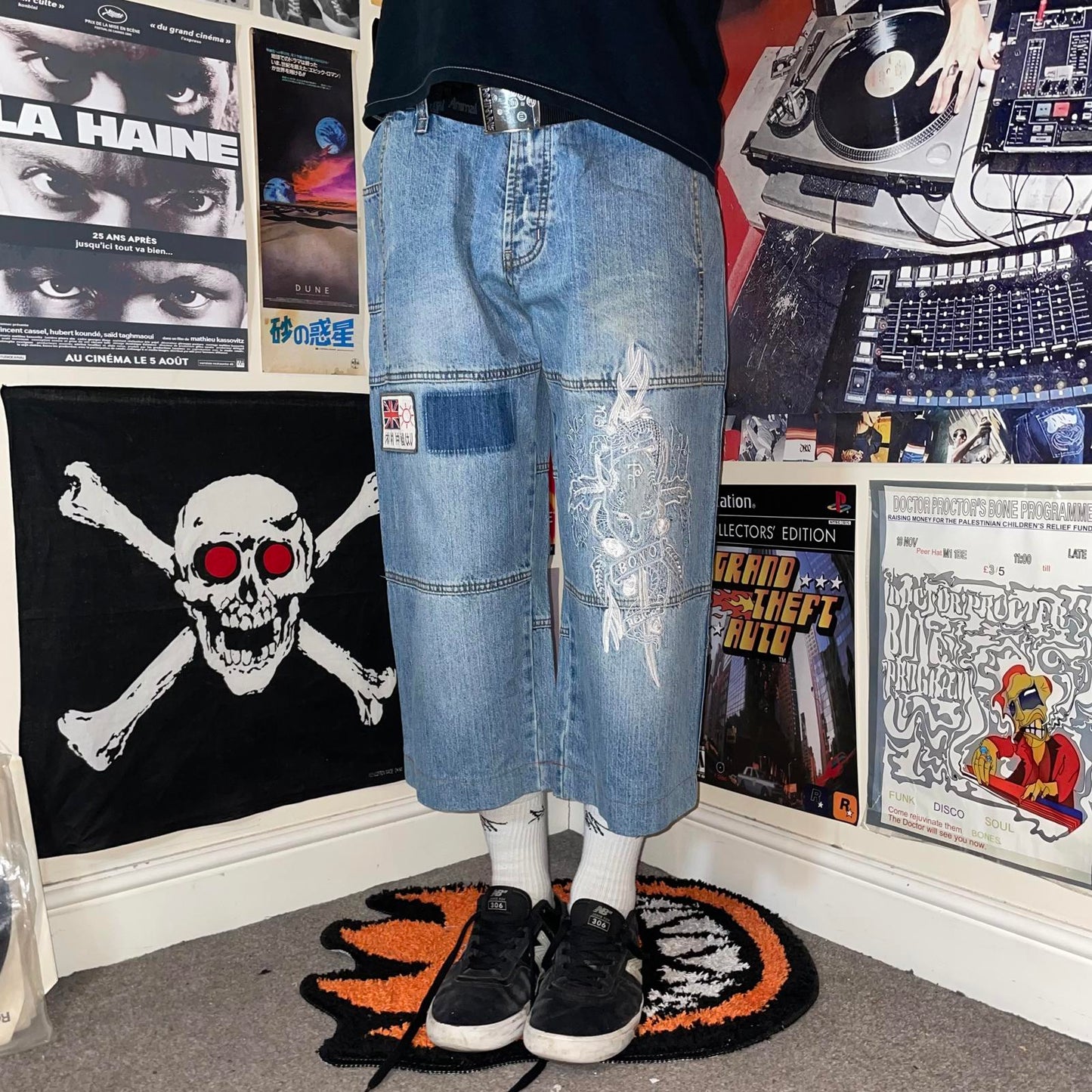 Bono Bono 00s Embroidered Jorts 36x21