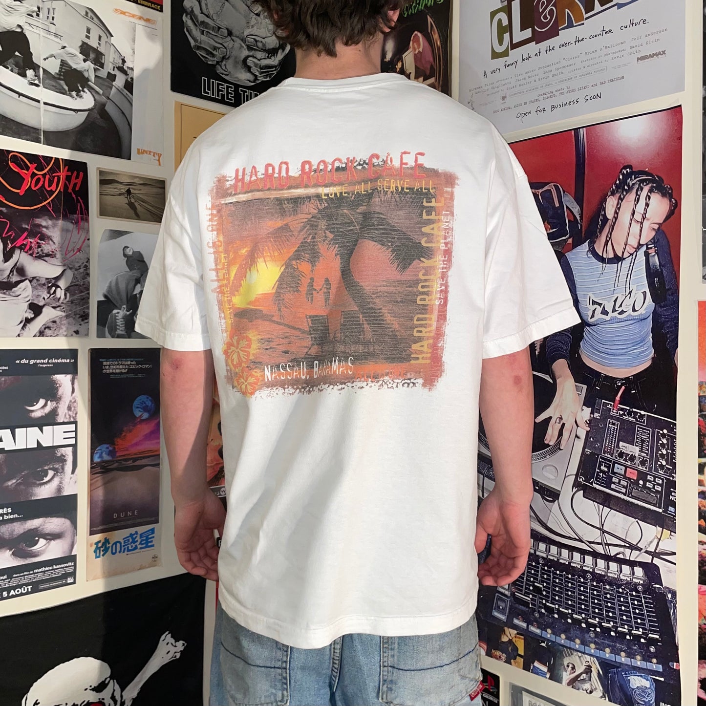 Hard Rock Cafe 90s Nassau Bahamas T-Shirt XL