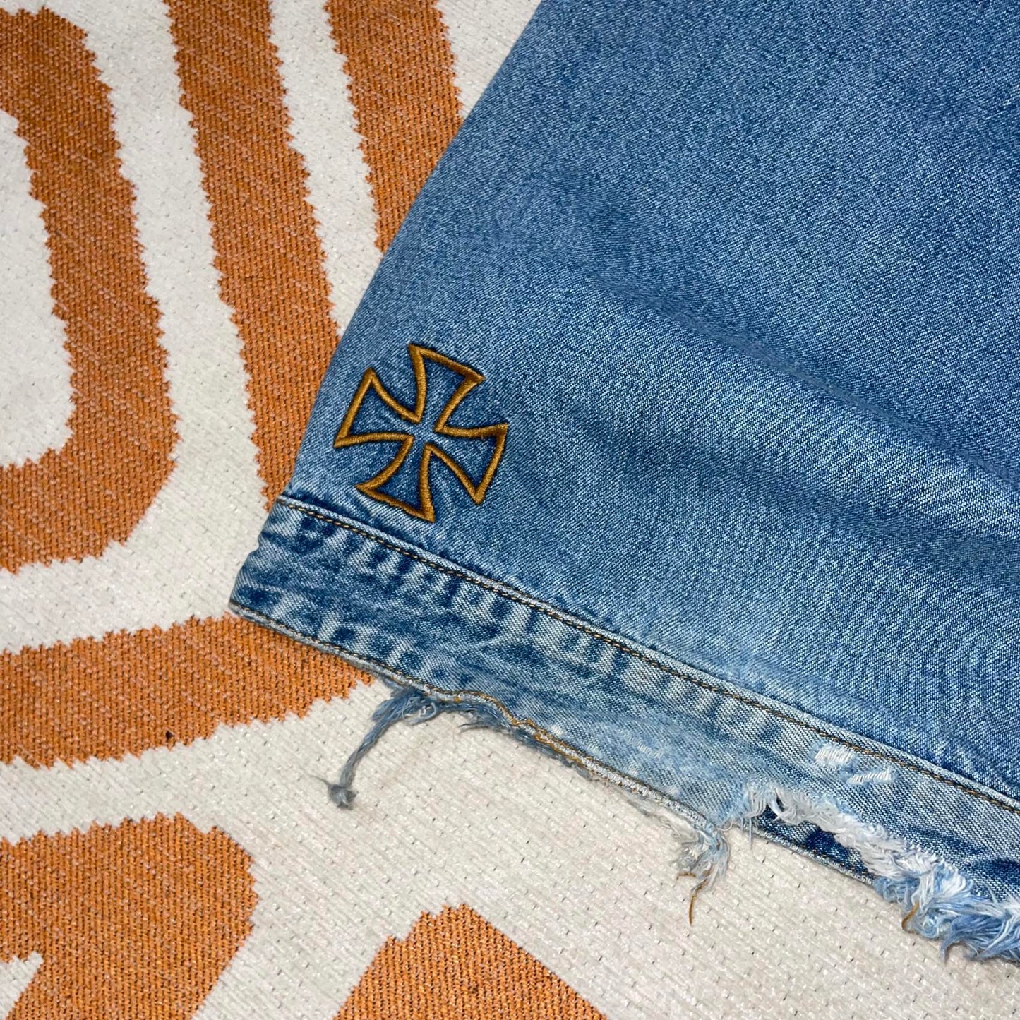 Surf Cult 90s Embroidered Baggy Cross Jeans 32x30