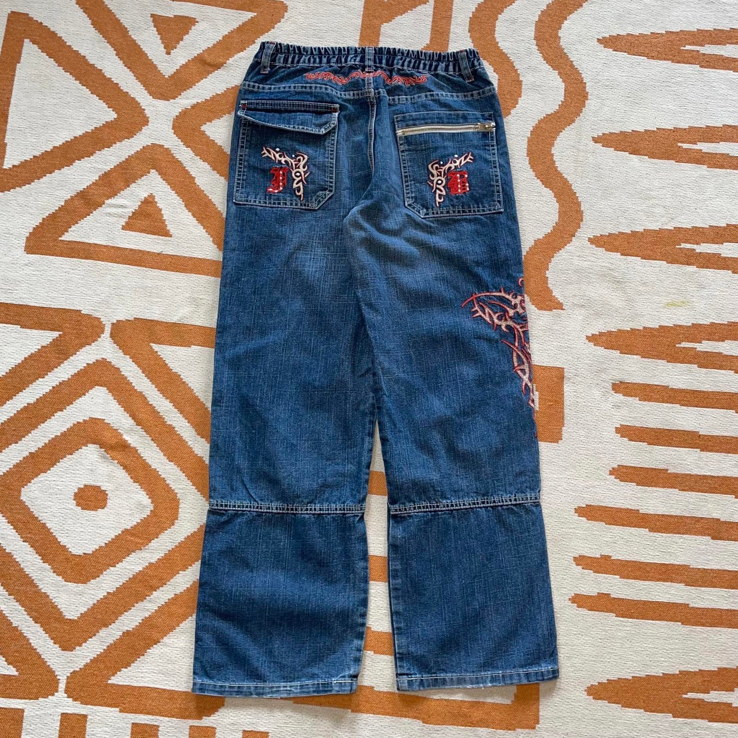 Femy Boy 90s Tribal Embroidered Jeans 28x30