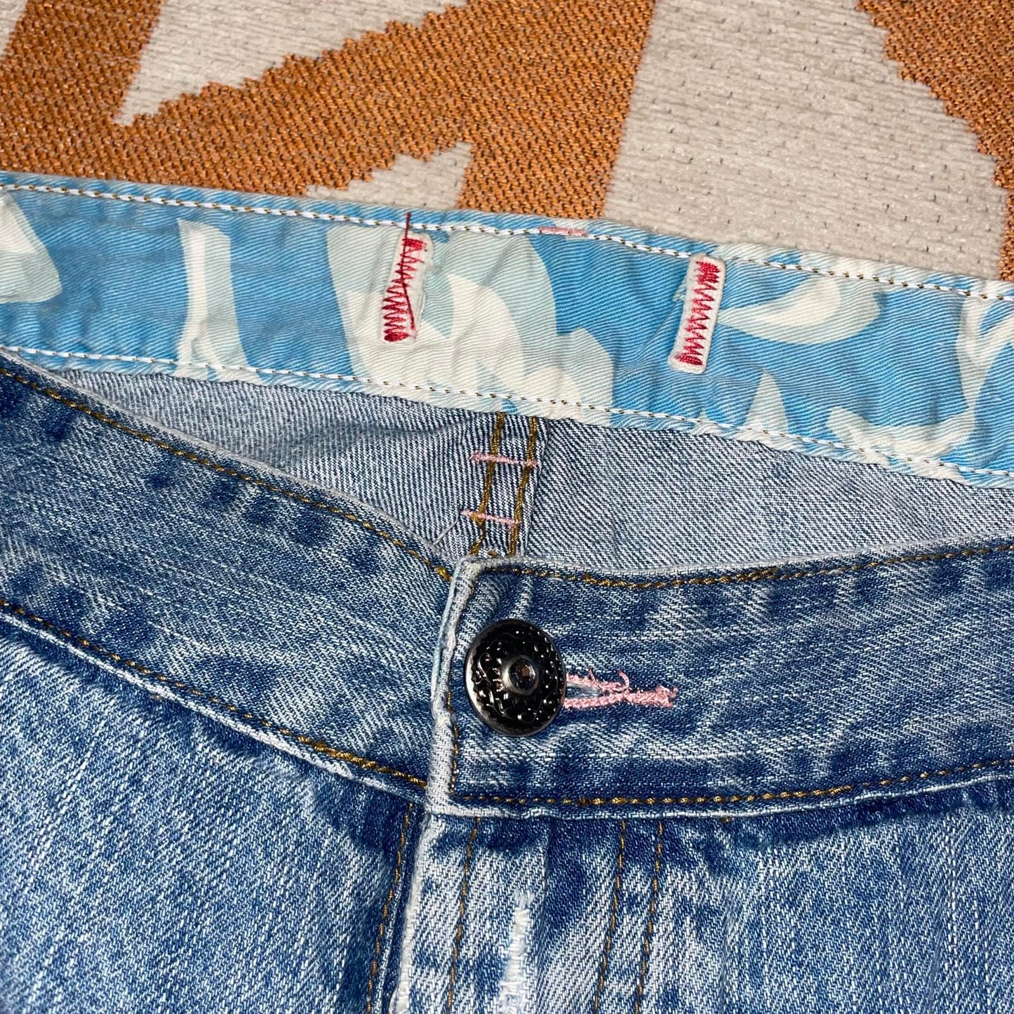 Bono Bono 00s Embroidered Jorts 36x21