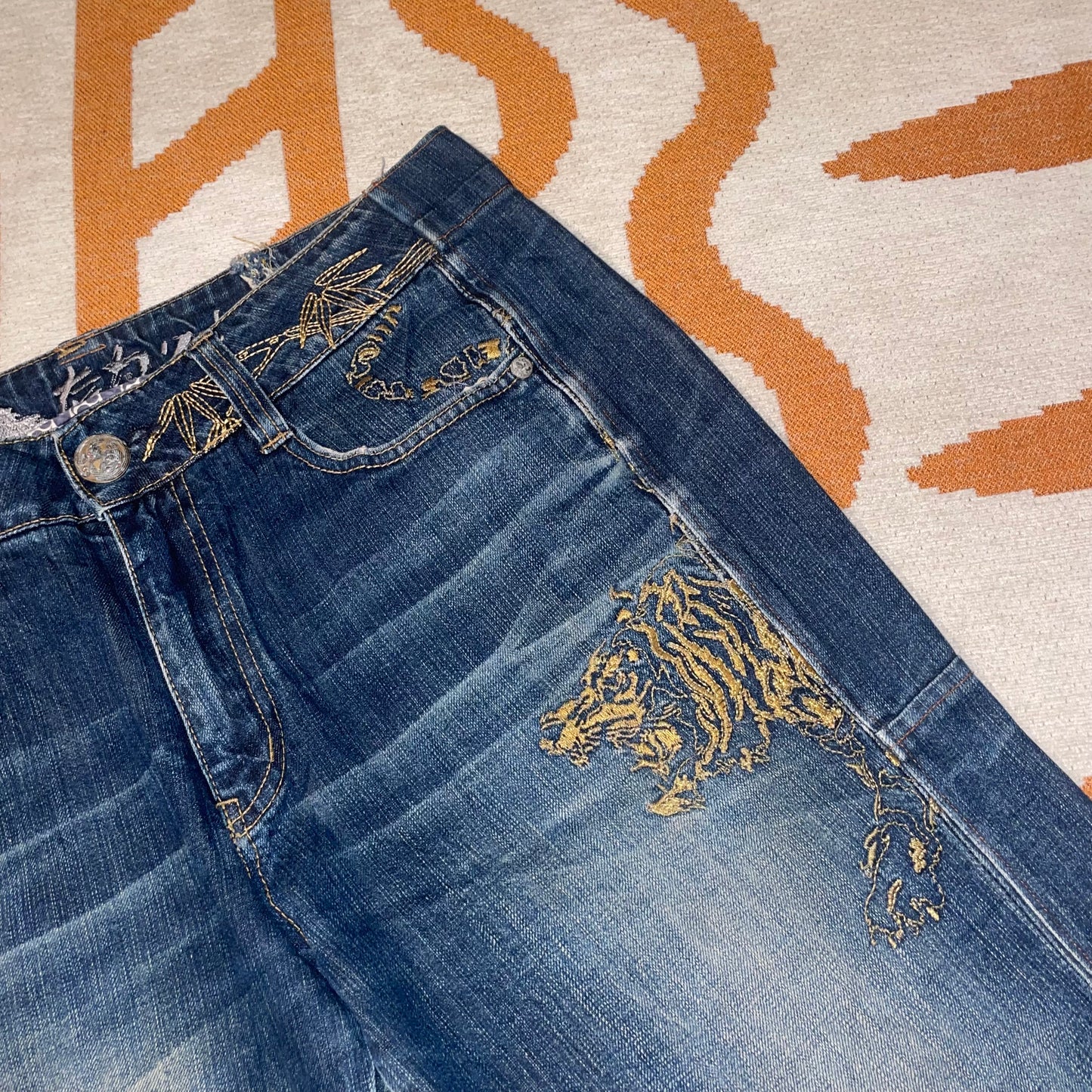 Osaka Big Train 00s Tiger Jorts 34x12
