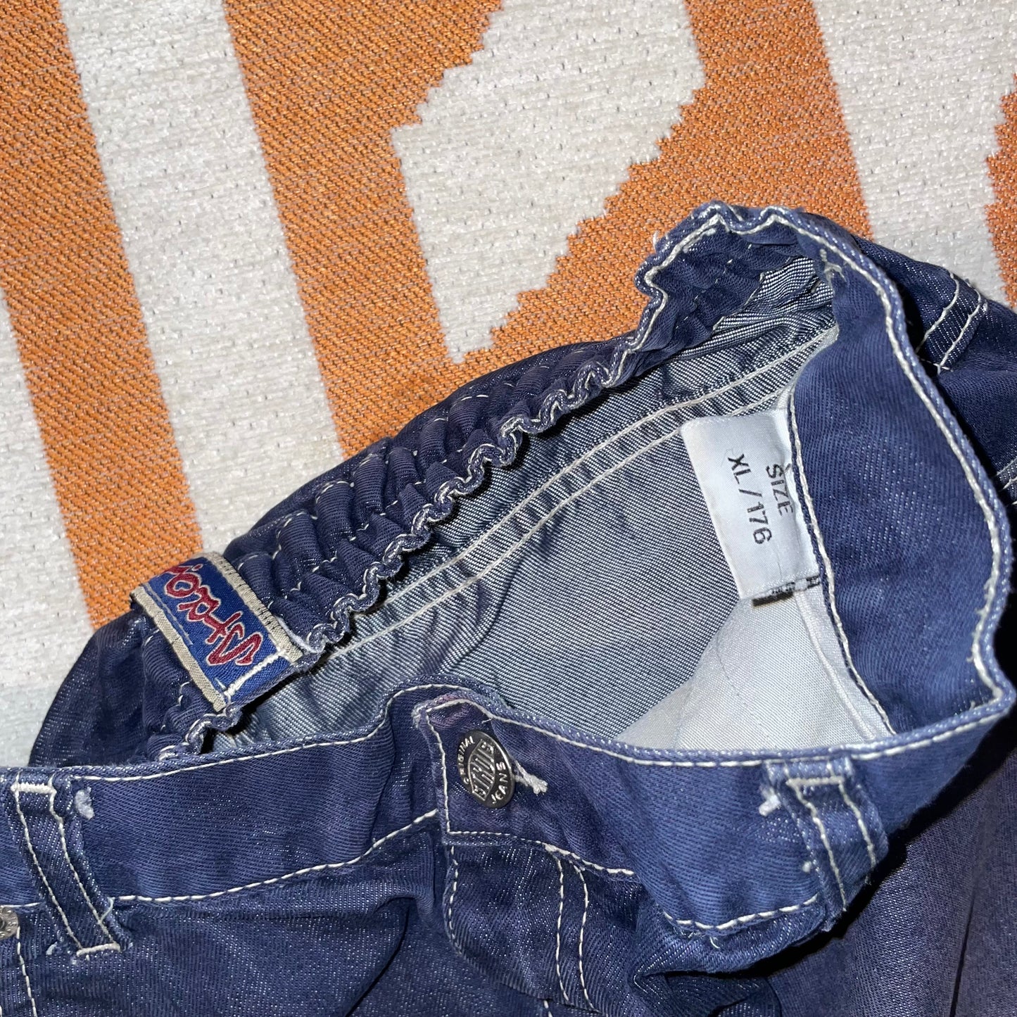 Strois 90s Embroidered Baggy Jeans 30x30