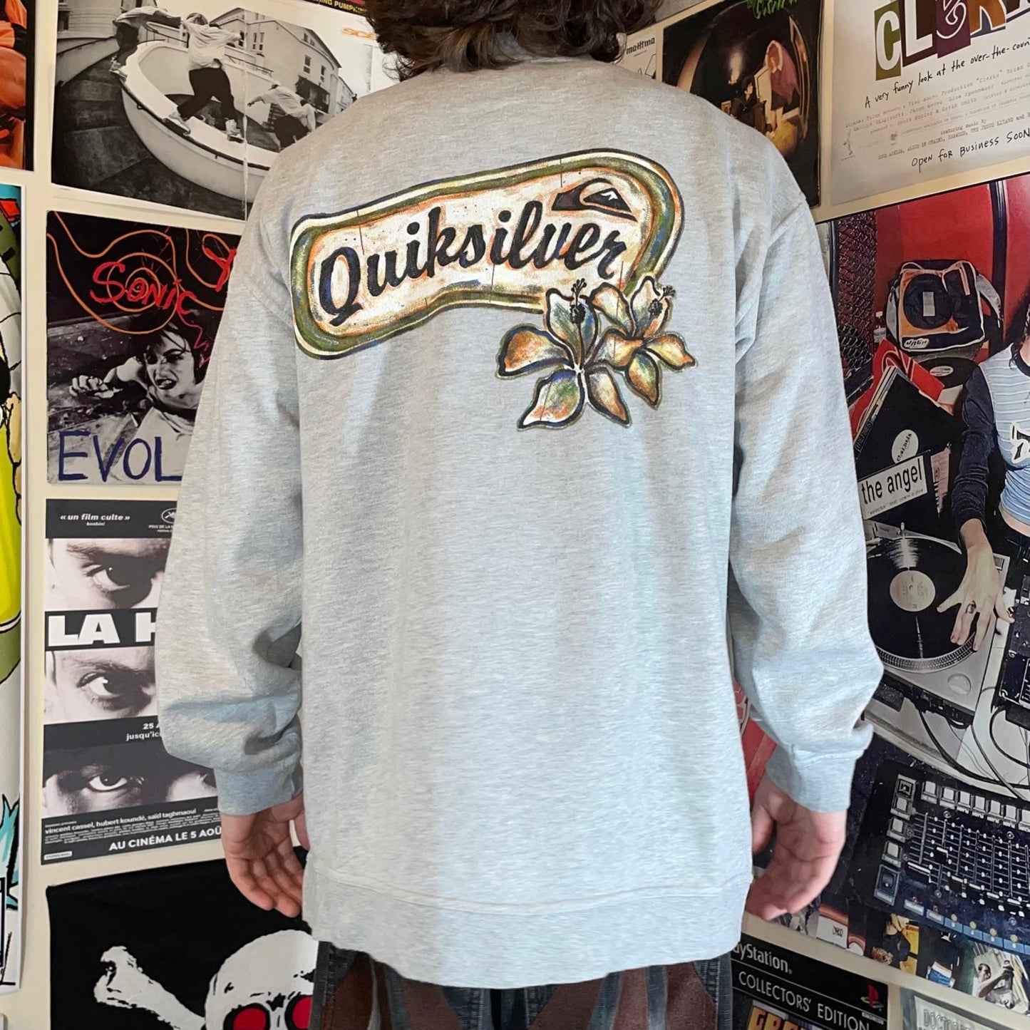 Quiksilver 90s Painted Graphic Print Grey Sweatshirt XL