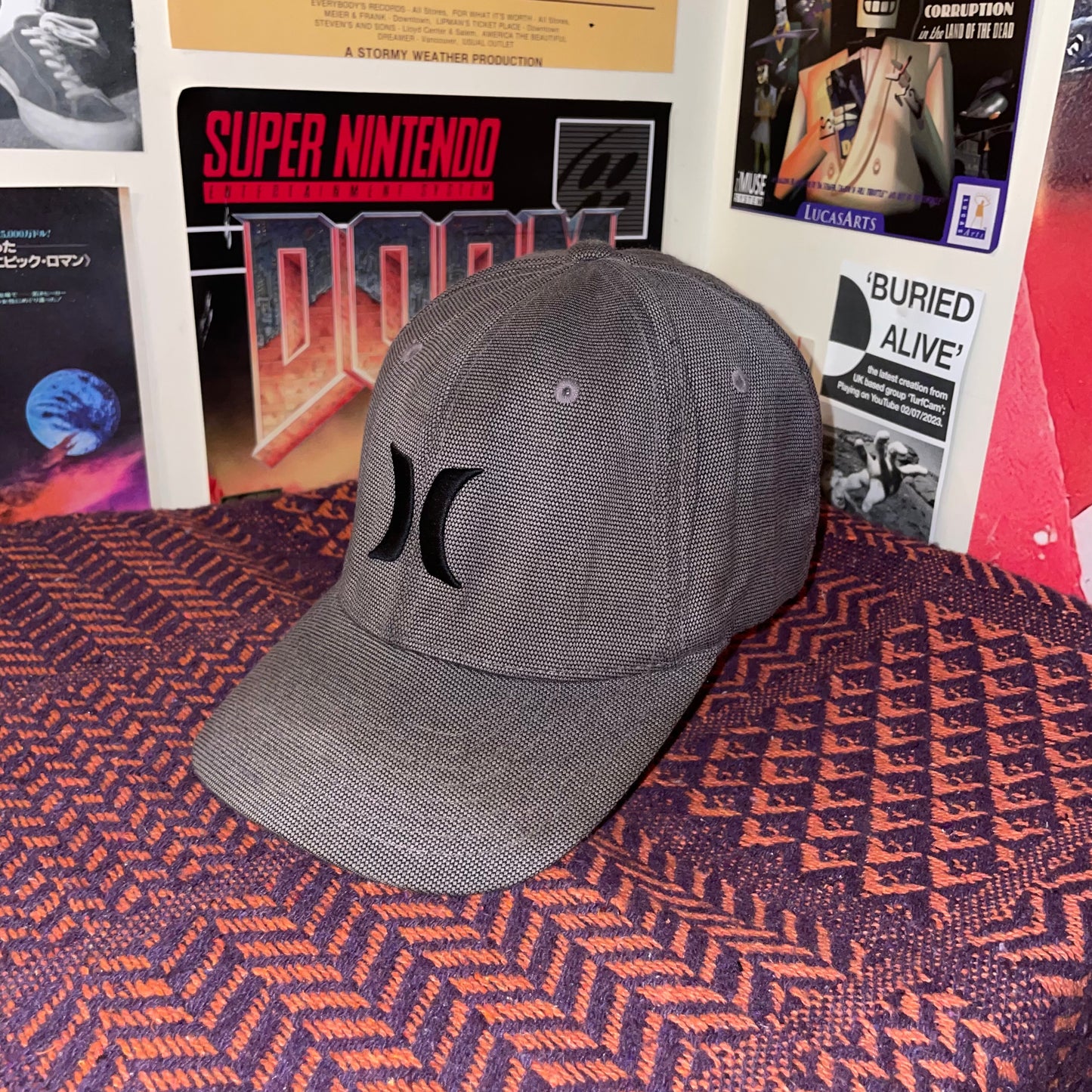 Hurley 00s Embroidered Cap