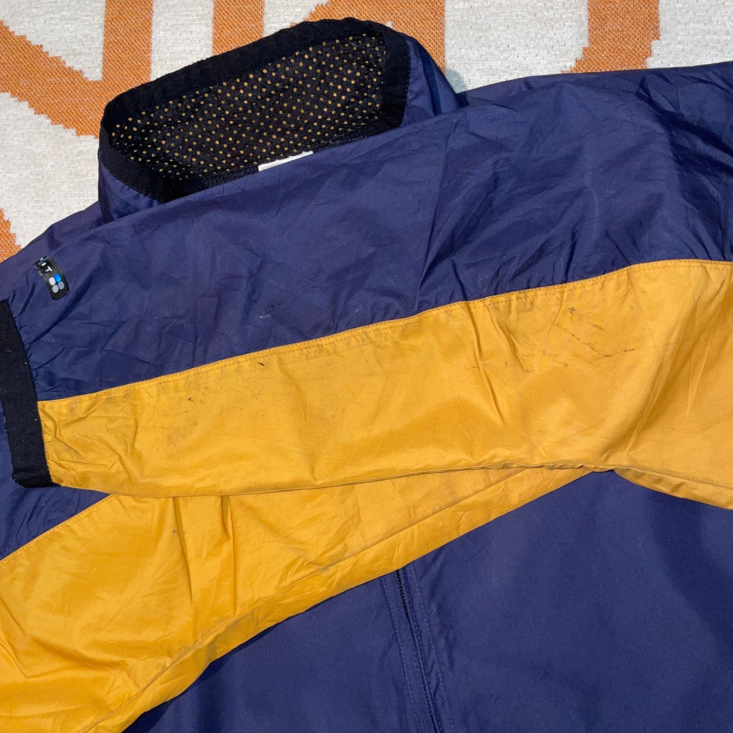 Nike 90s Light Windbreaker