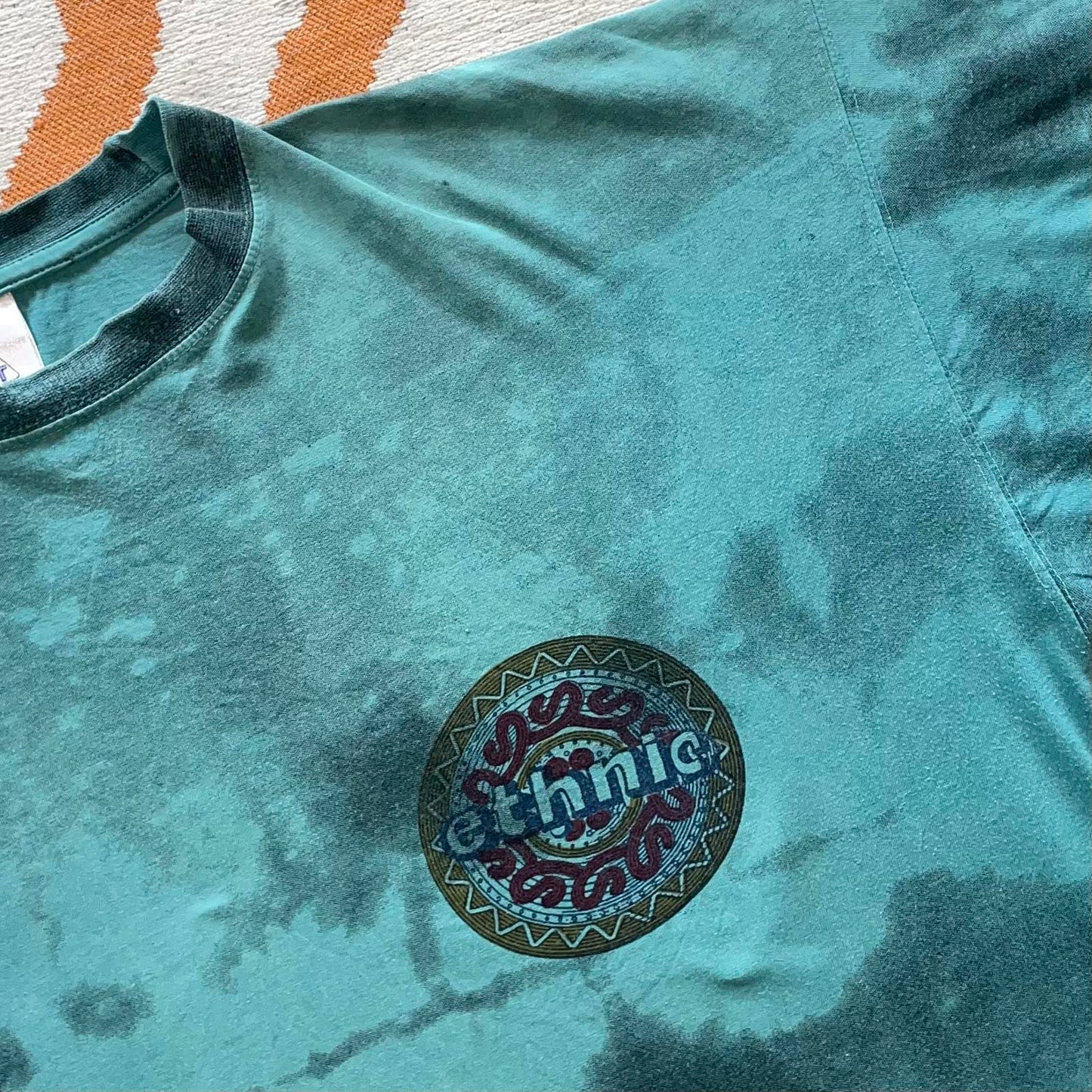 NewFast 90s Dye ‘Ethnic’ Graphic T-Shirt L