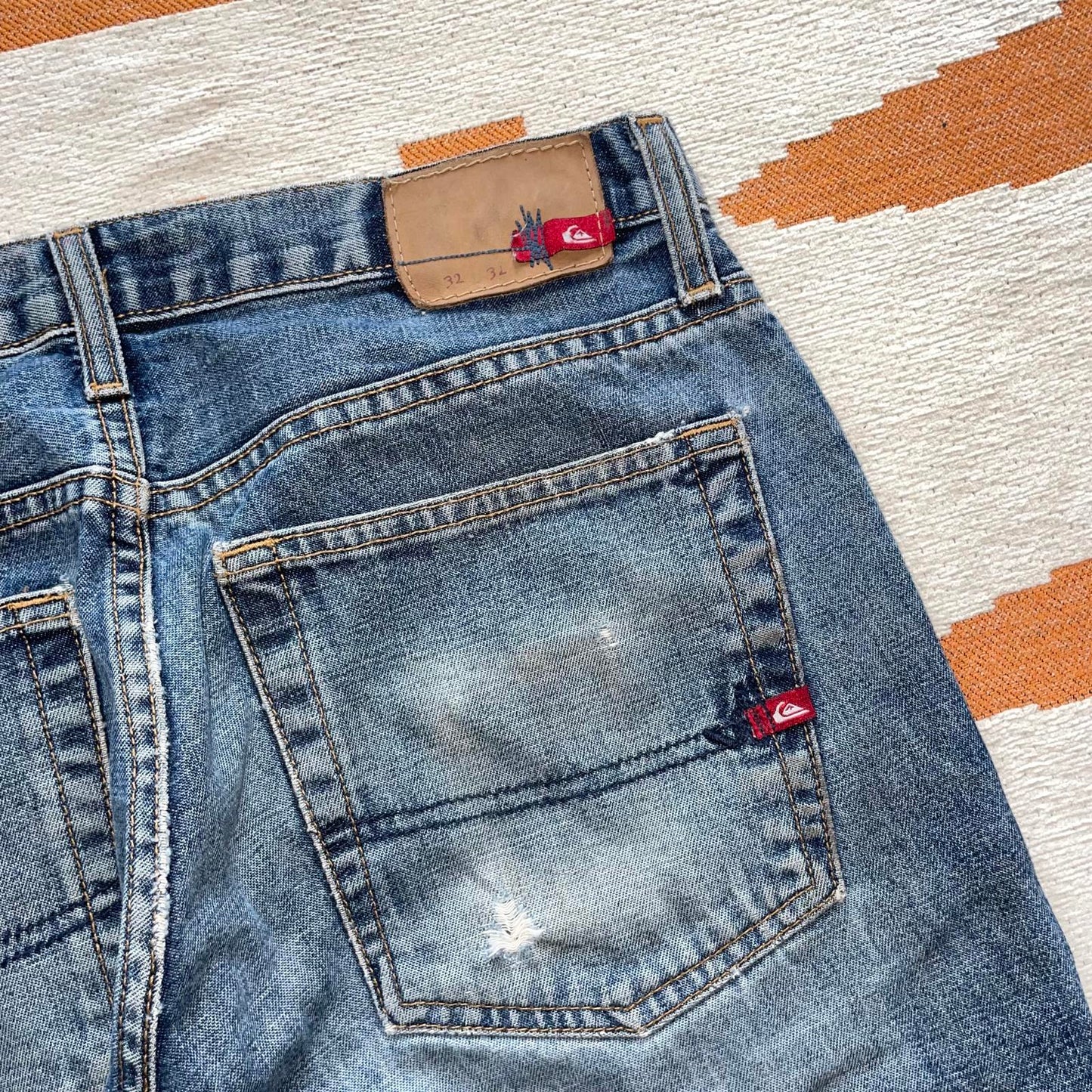 Quiksilver 00s Embroidered Loose Jeans 32x32