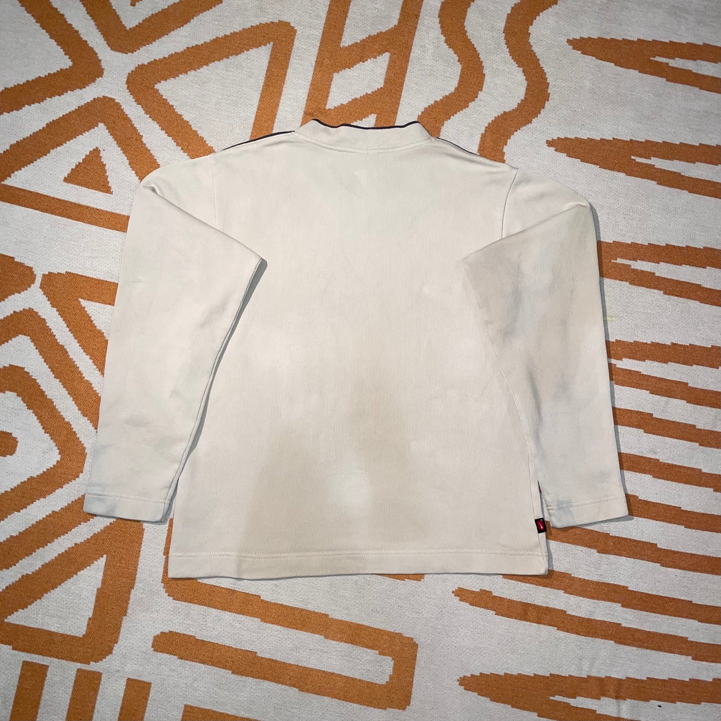 Nike 00s Embroidered Cream Sweatshirt S