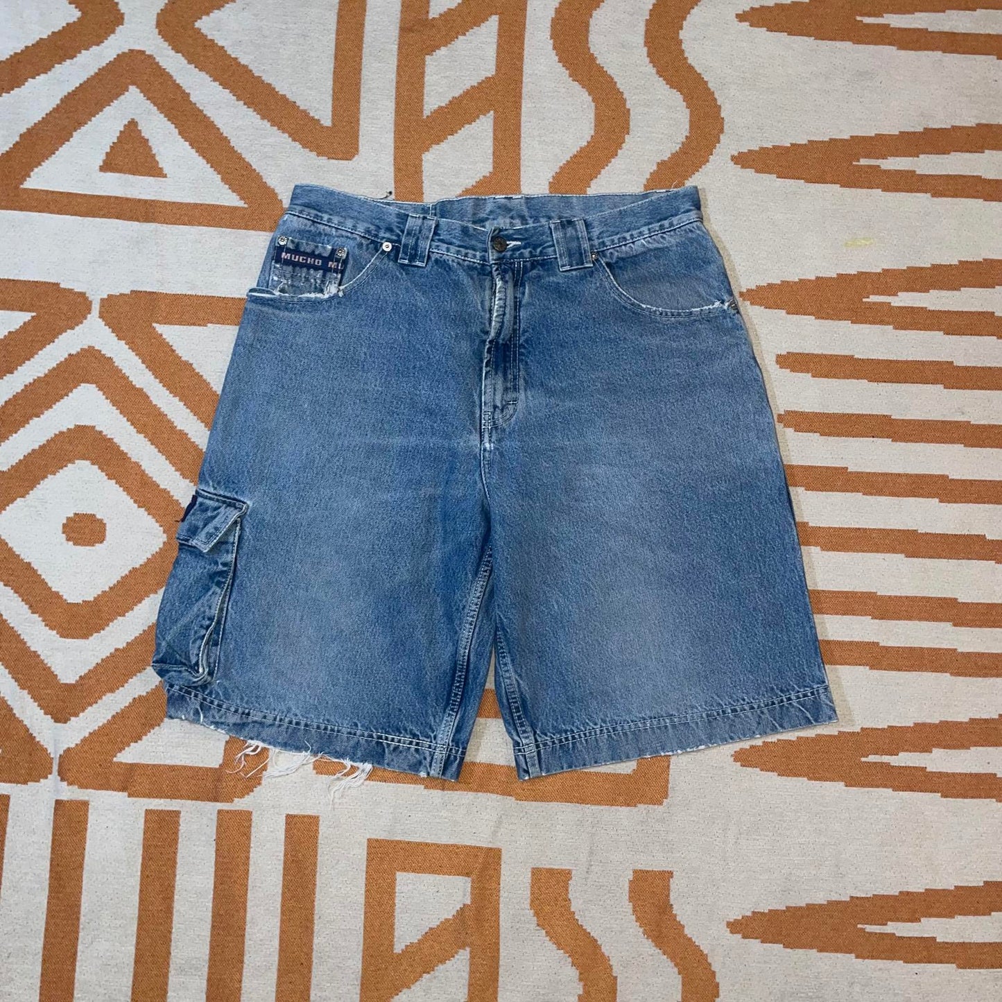 Mucho 90s Baggy Cargo Jorts 36x12