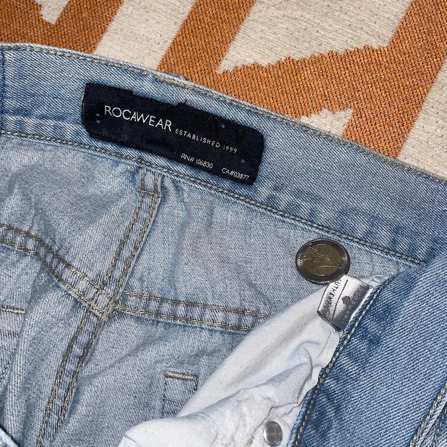 Rocawear 00s Embroidered Baggy Jorts 36x14