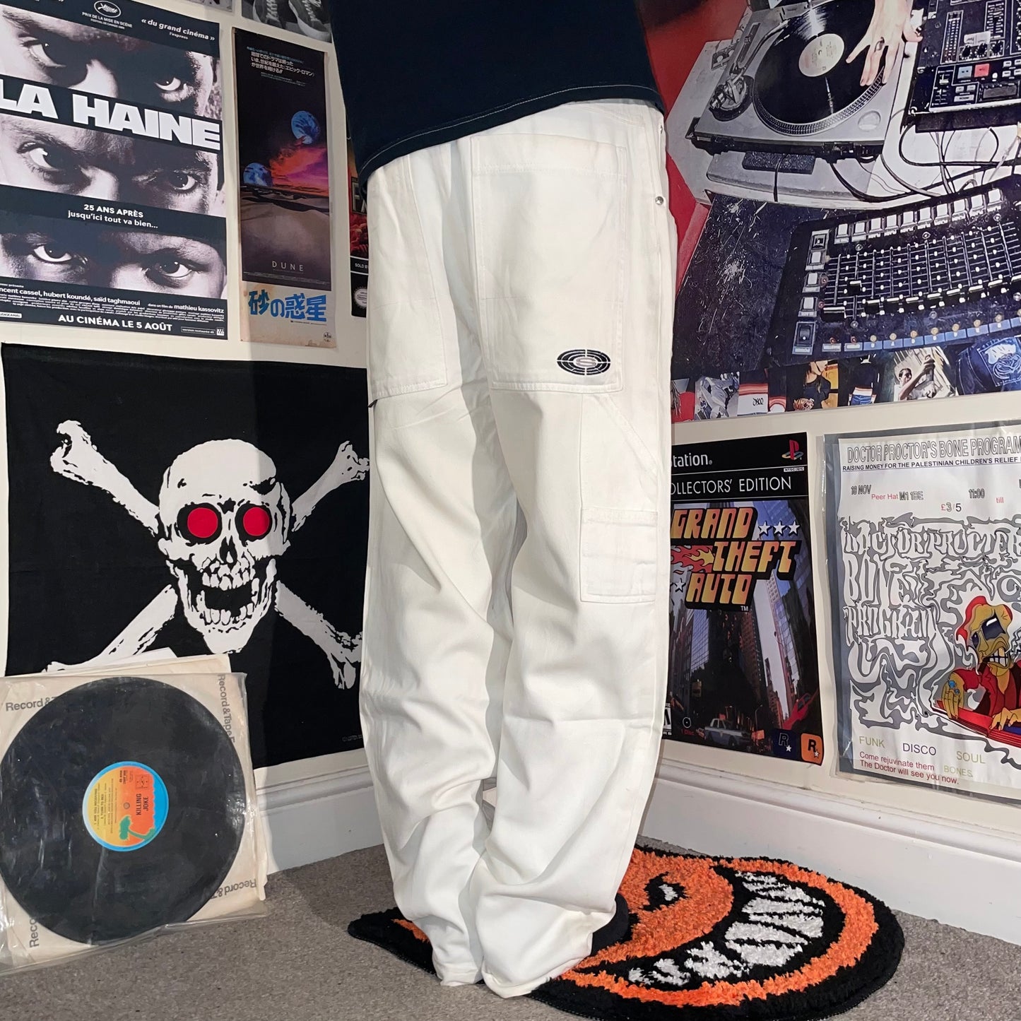 Safety Zone 90s White Jeans 30x32