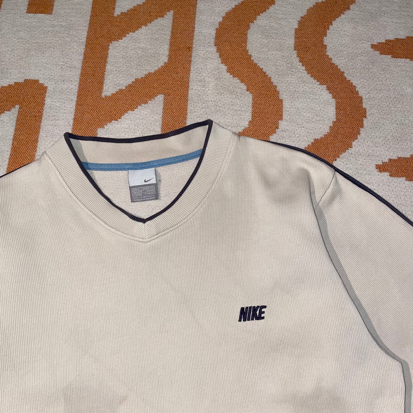 Nike 00s Embroidered Cream Sweatshirt S