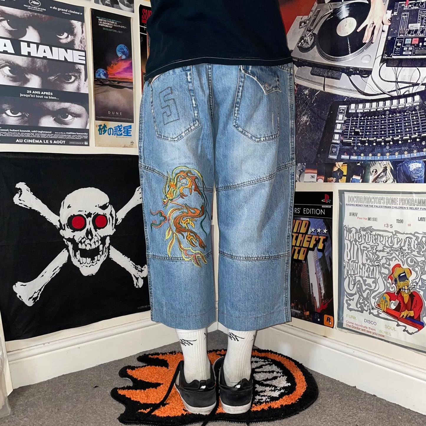 Bono Bono 00s Embroidered Jorts 36x21