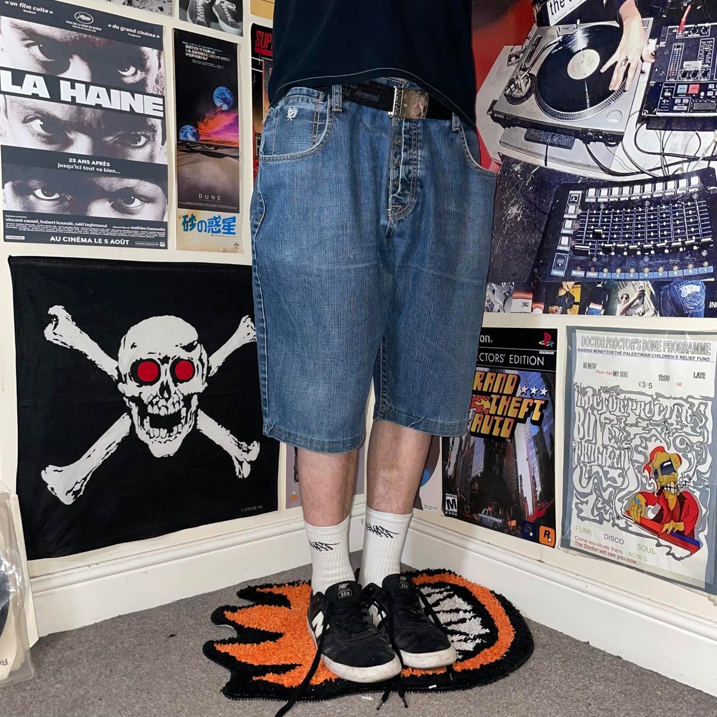 Phat Farm 00s Baggy Embroidered Jorts 44x13