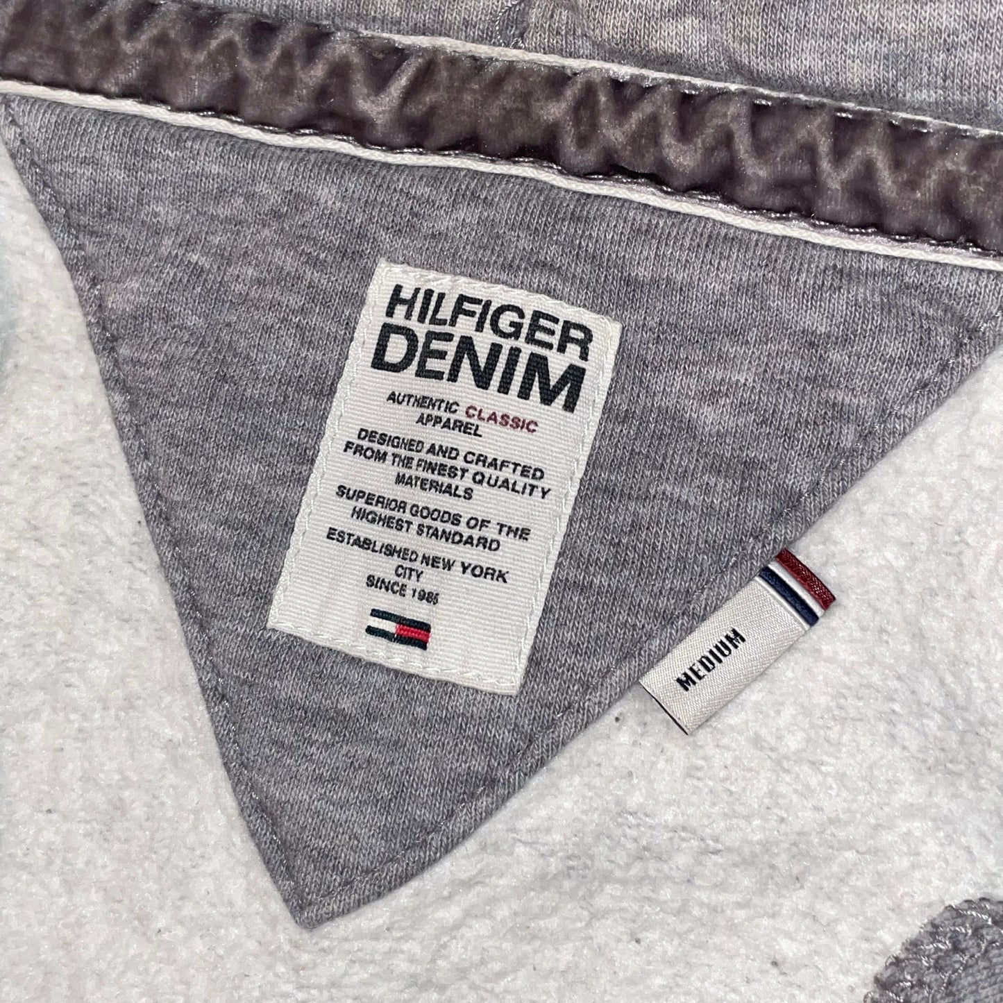 Hilfiger Denim 00s Embroidered Hoodie M