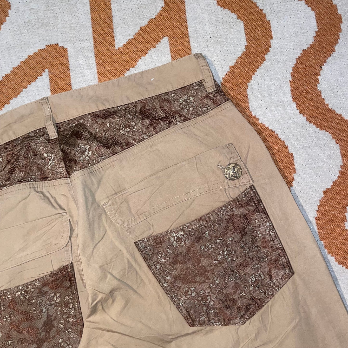 Osaka Big Train 00s Embroidered Shorts 36x14