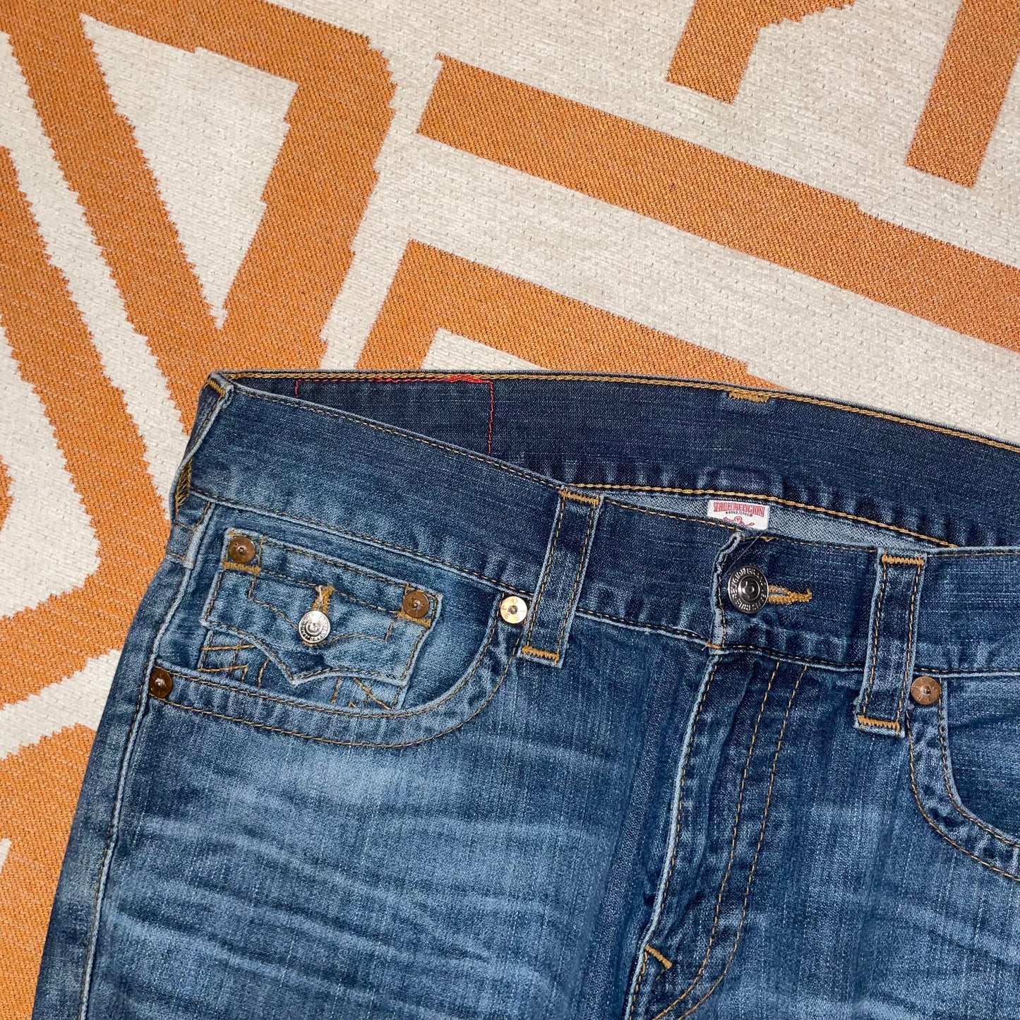 True Religion 00s Embroidered Jorts 34x13