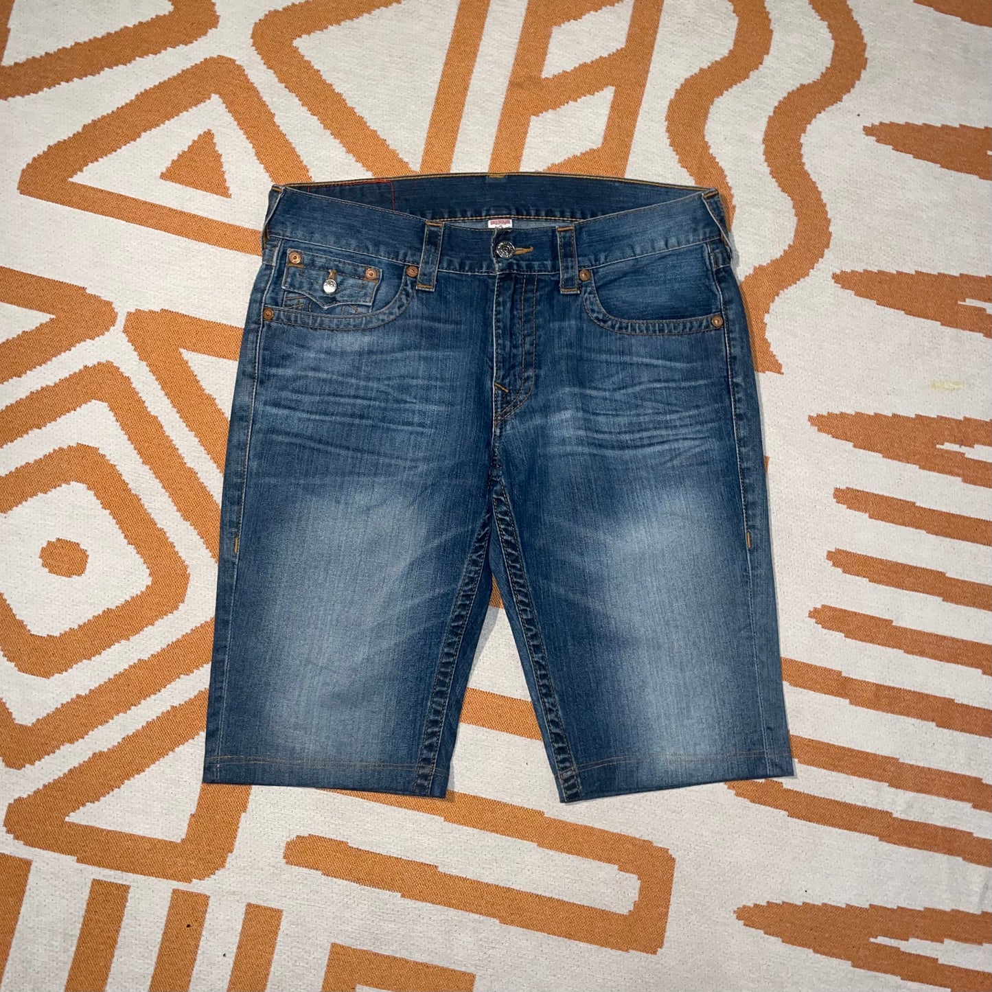 True Religion 00s Embroidered Jorts 34x13