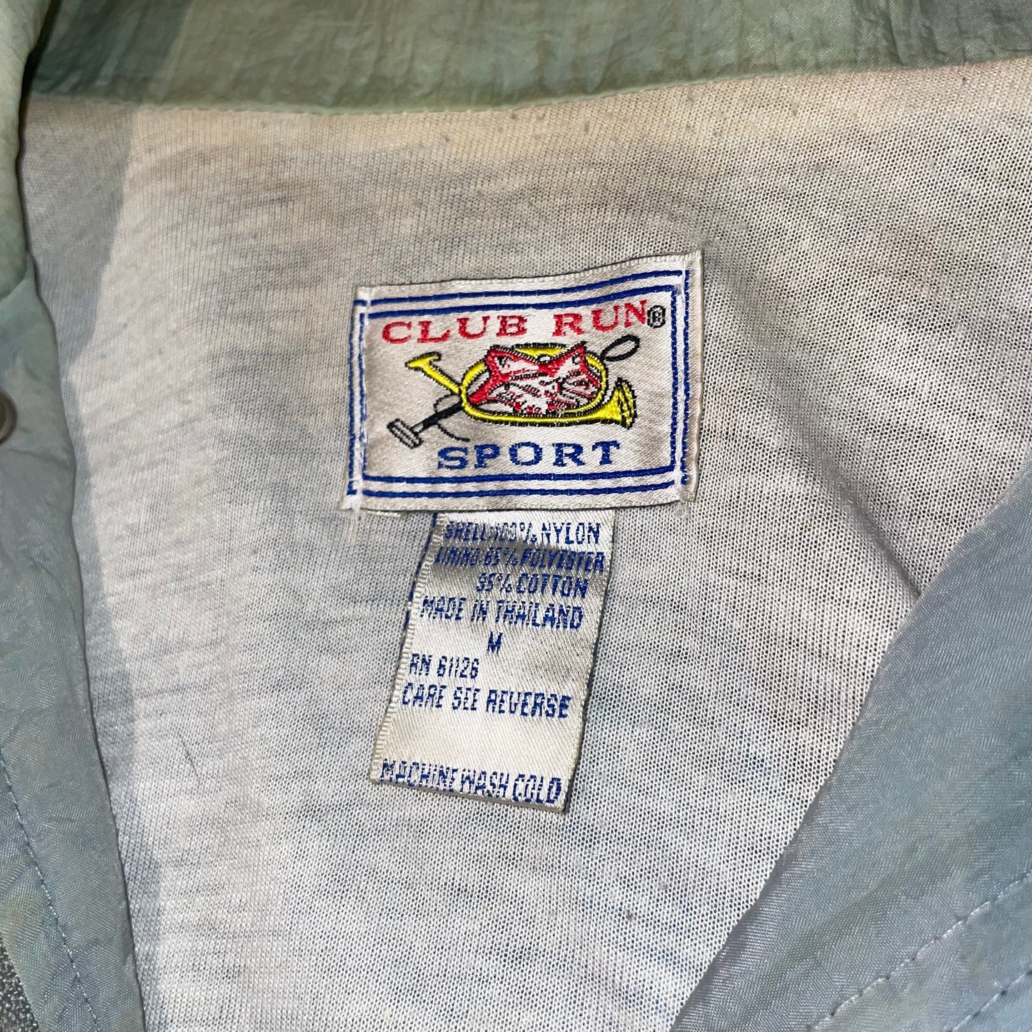 ClubRun 90s Patterned Windbreaker
