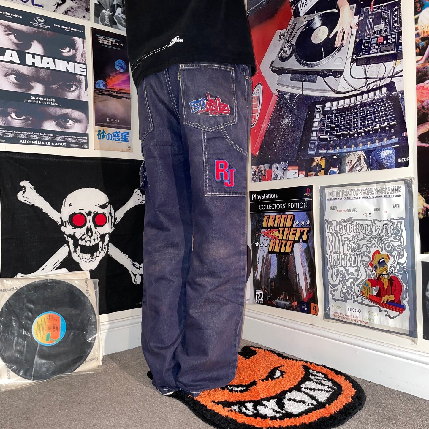 Strois 90s Embroidered Baggy Jeans 30x30