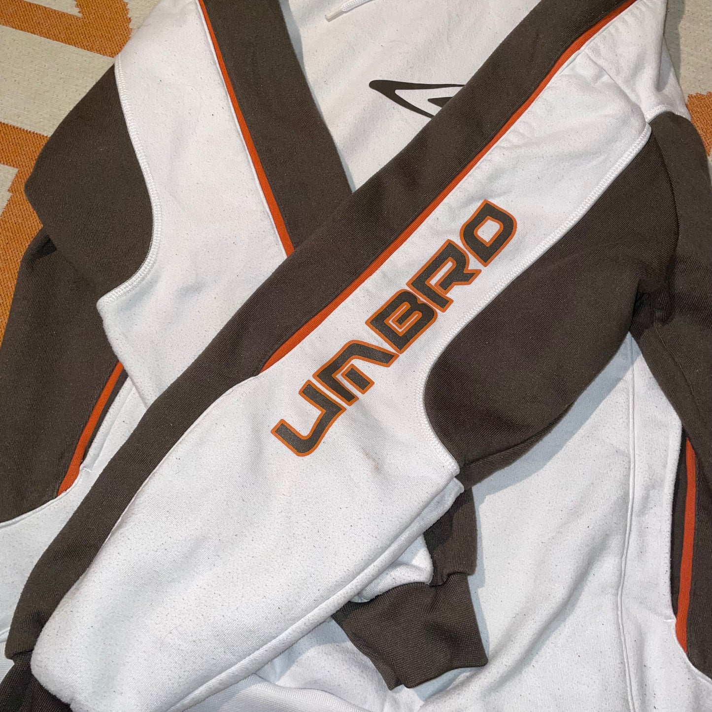 Umbro 00s Panelled Tech Hoodie M