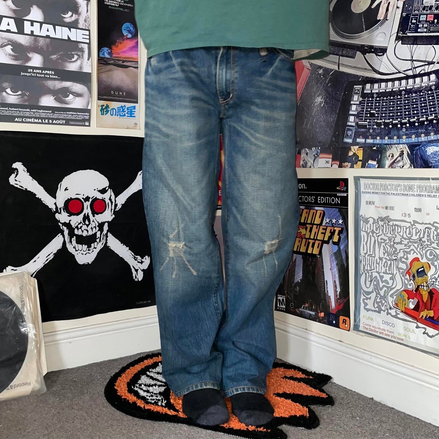 Oni Arai 00s Dragon Embroidered Jeans 36x31