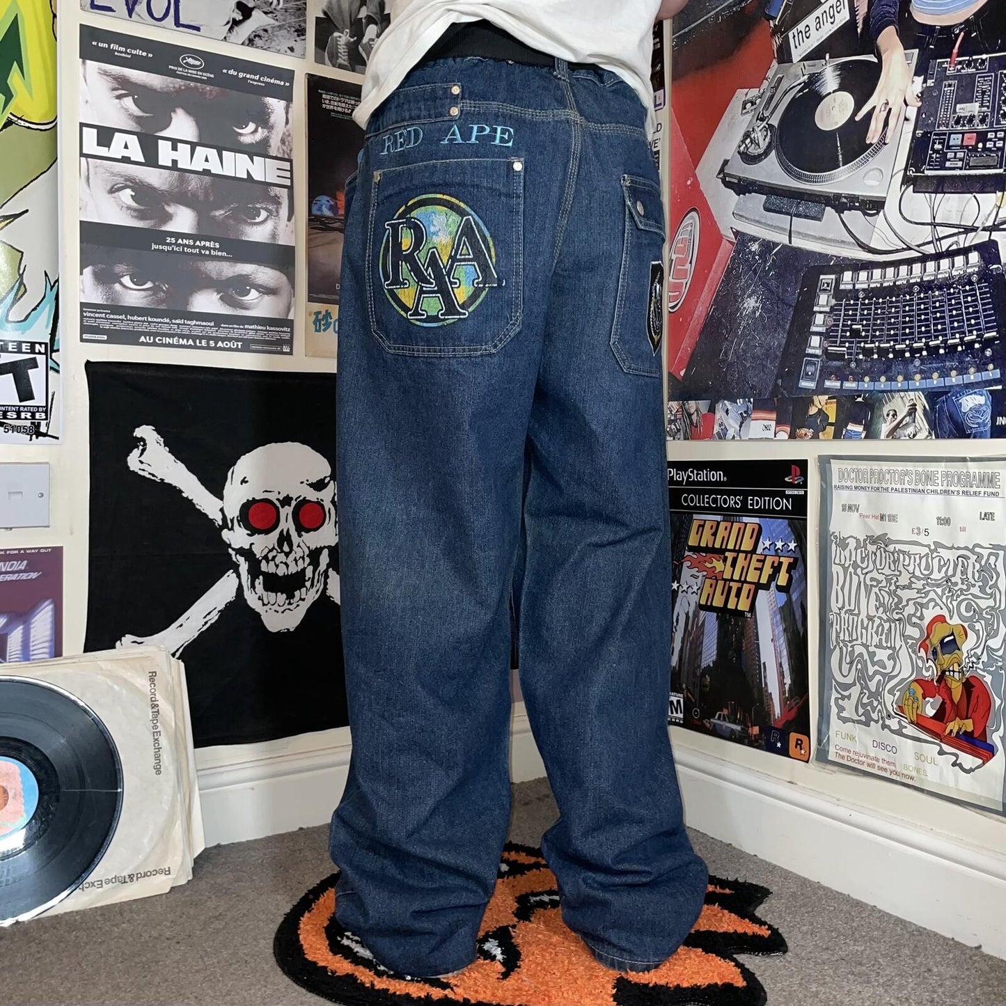 Red Ape 00s Embroidered/Printed Baggy Denim Jeans 43x34