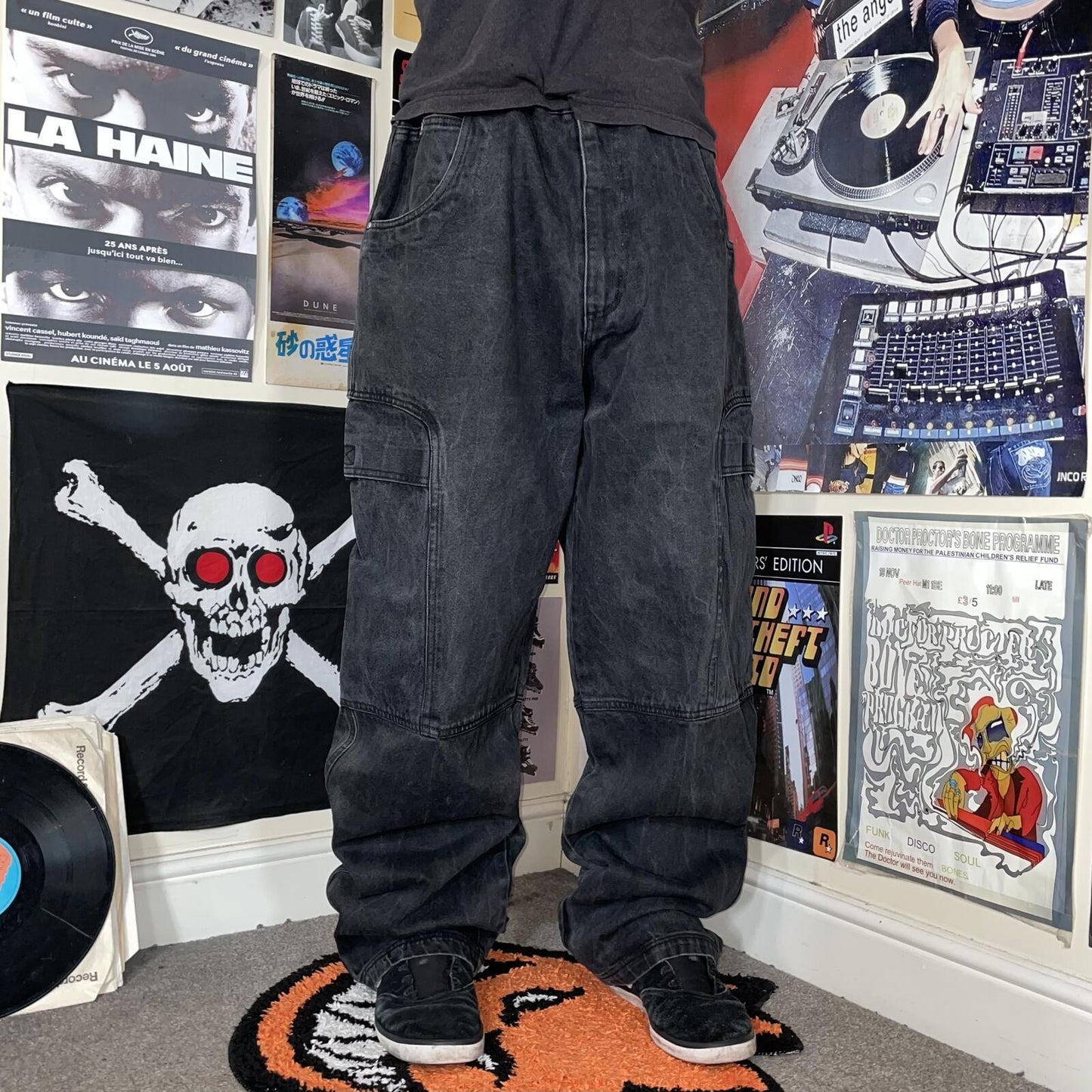 Fubu 00s Baggy Denim Cargo Jeans 36x34