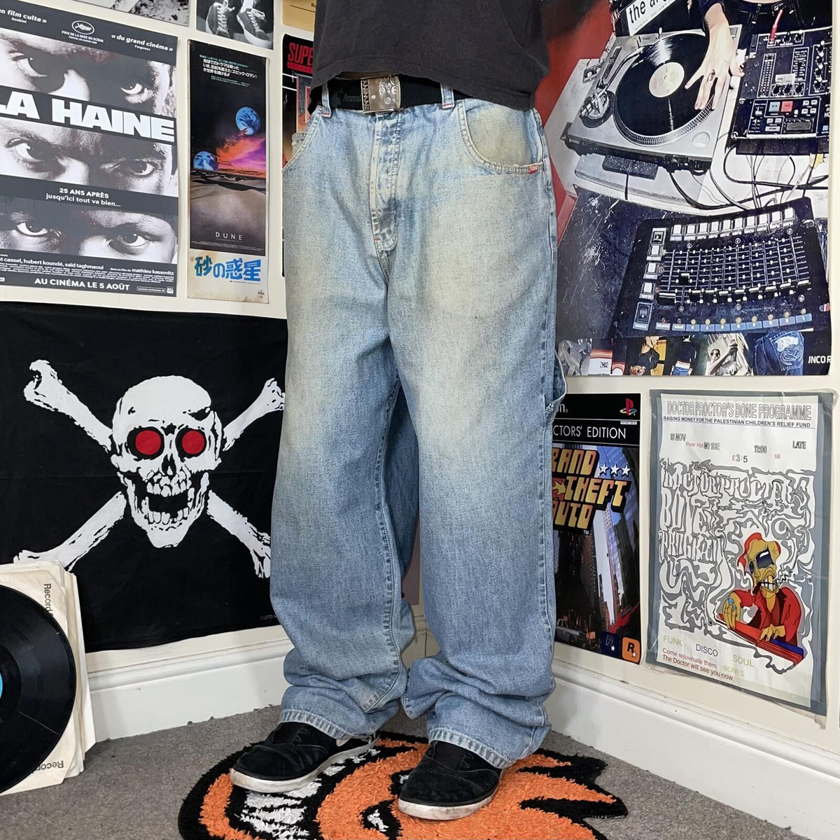 Broke 00s Embroidered Baggy ‘Star’ Denim Jeans 38x34