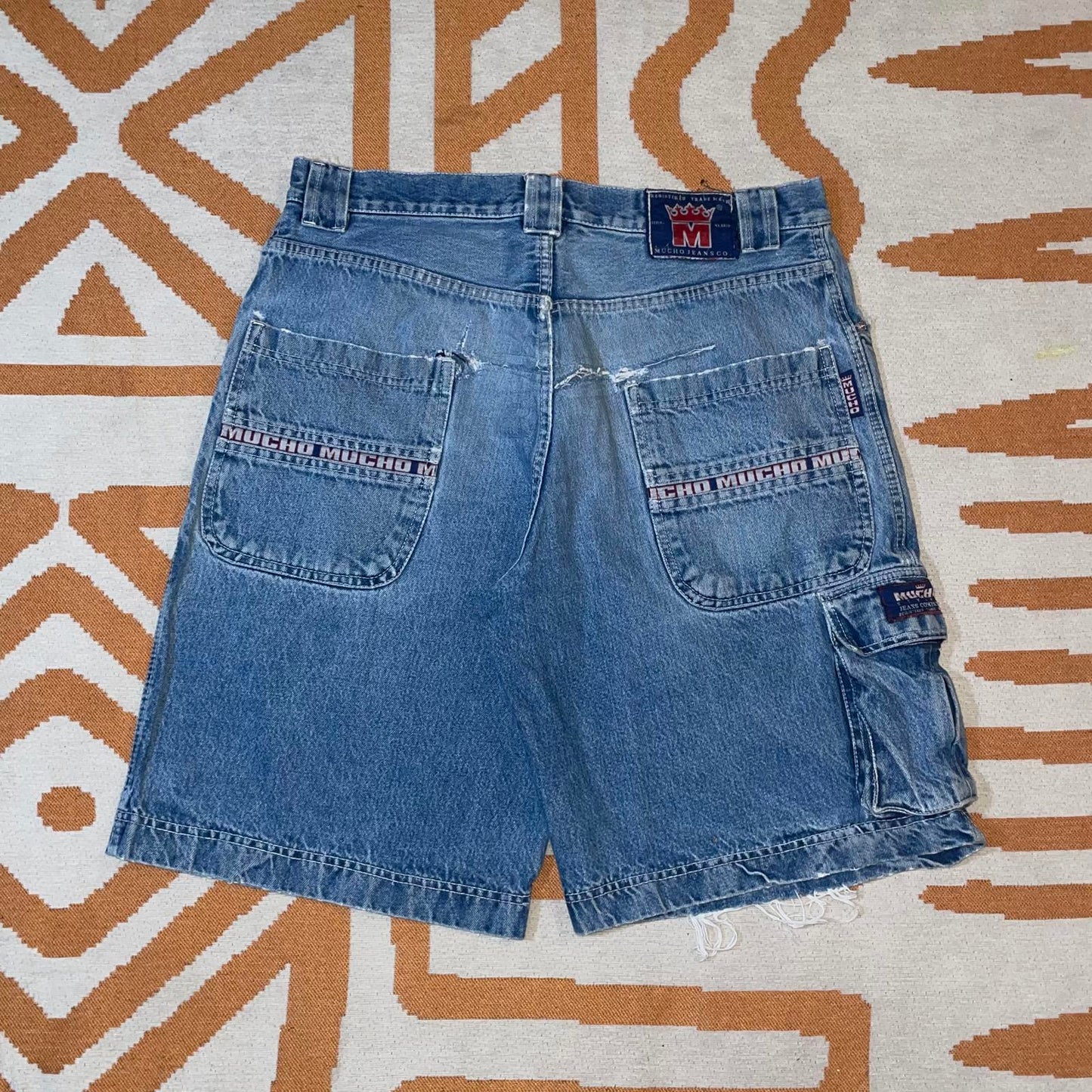 Mucho 90s Baggy Cargo Jorts 36x12