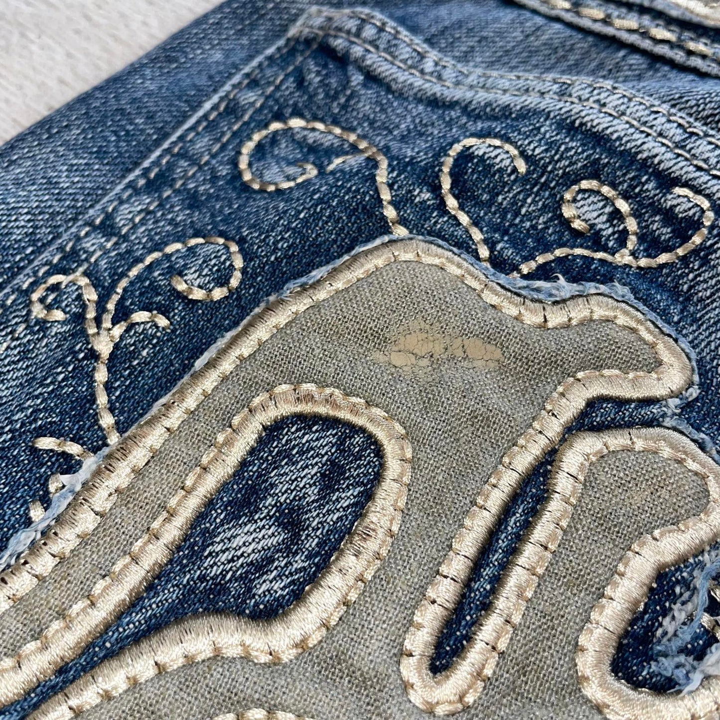 Akademiks 00s Embroidered Swirl Jeans 30x29