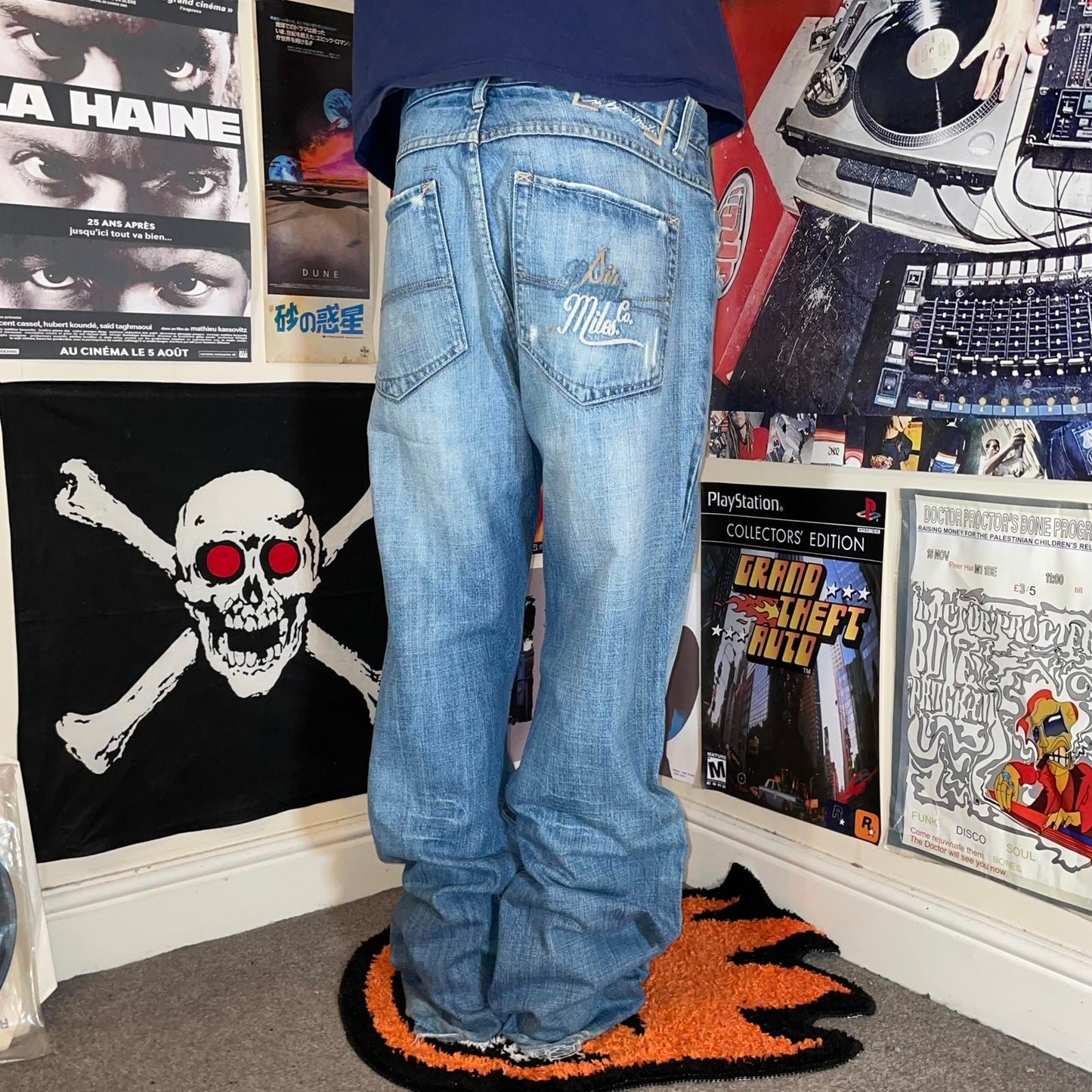 Sir Benni Miles 90s Embroidered Blue Denim Jeans 32x33