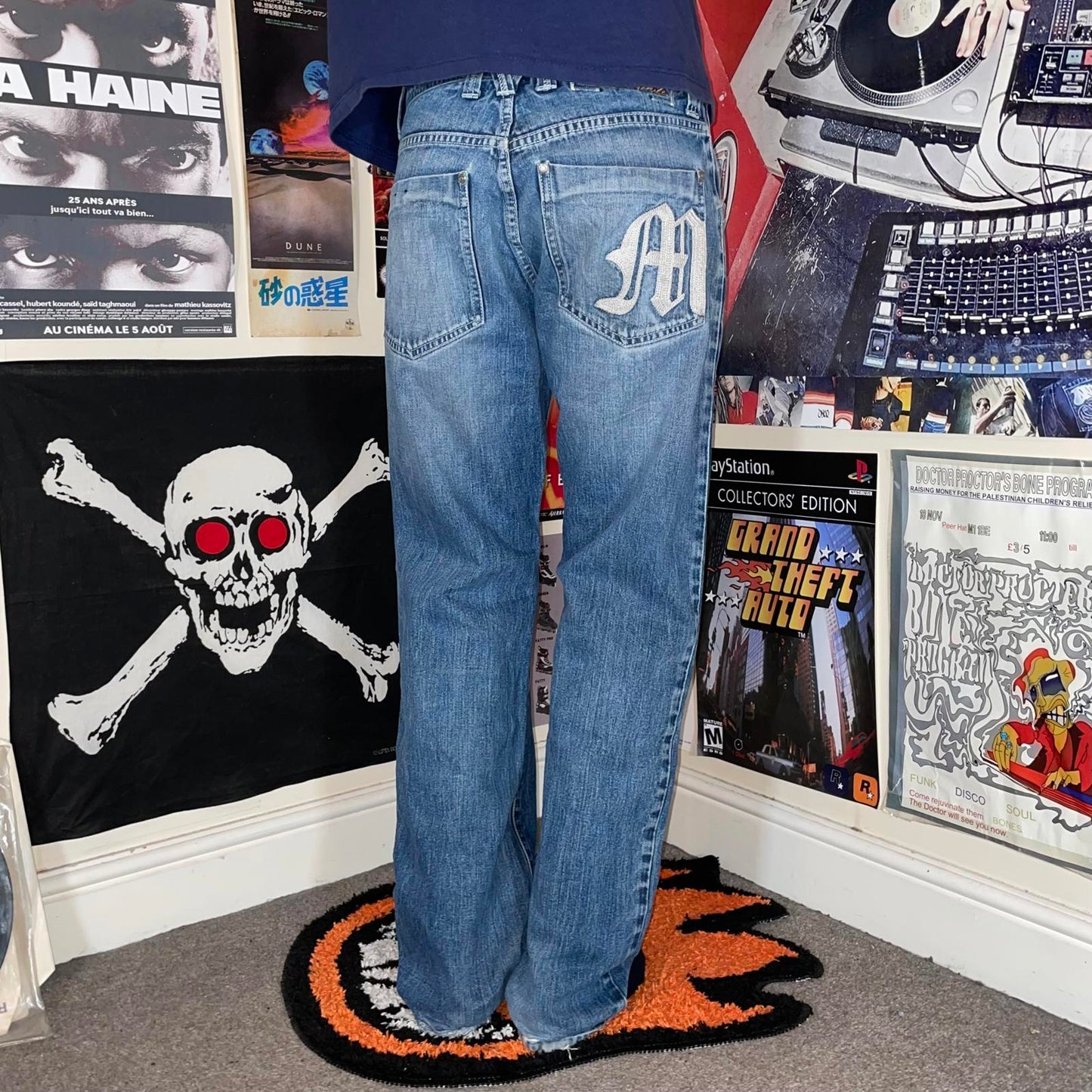 Sir Benni Miles 00s Embroidered Blue Denim Jeans 31x30