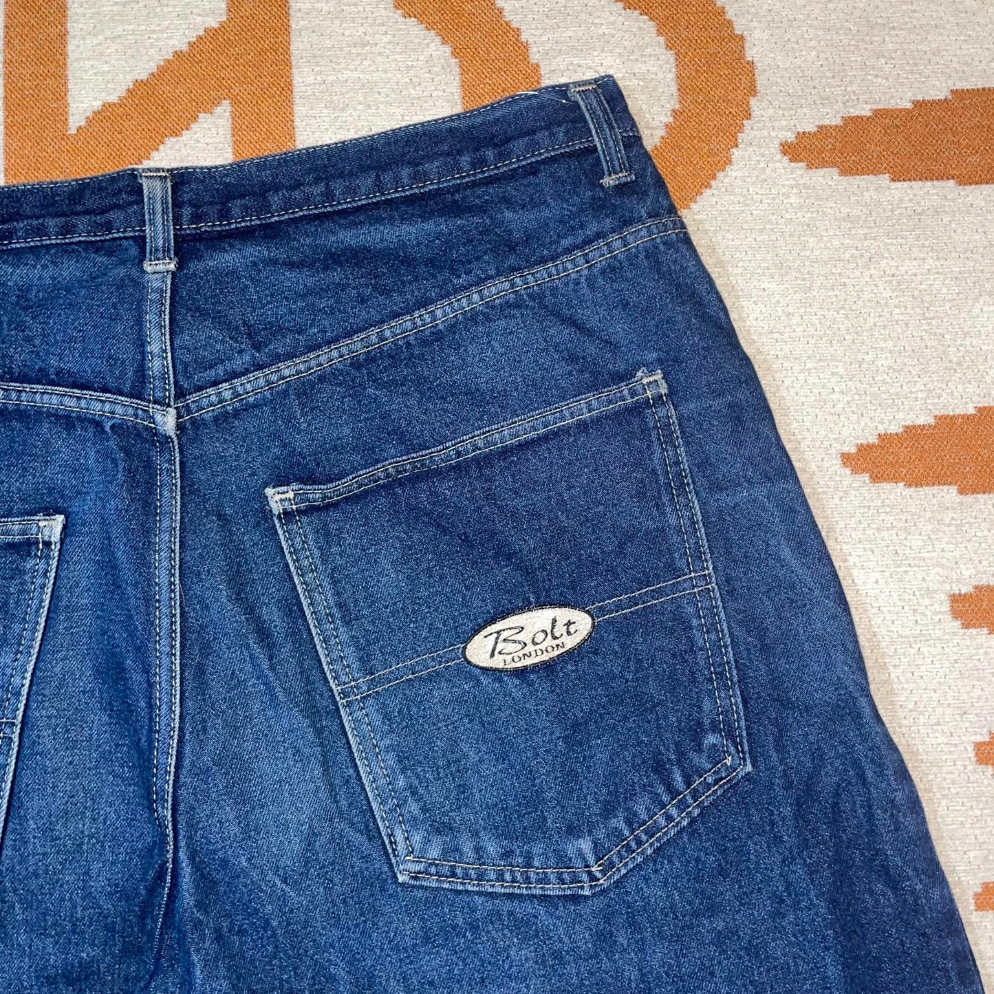 Bleu Bolt 00s Baggy Embroidered Jorts 36x12