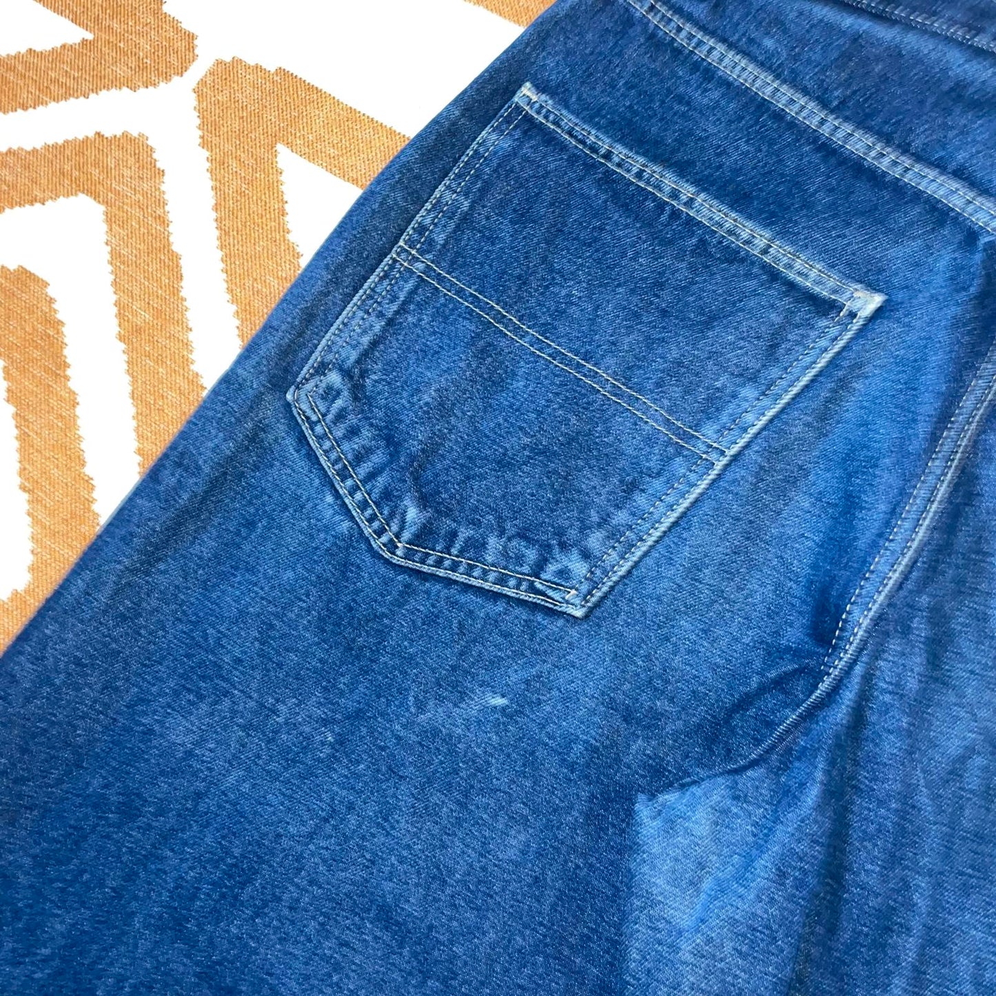 Bleu Bolt 00s Baggy Embroidered Jorts 36x12