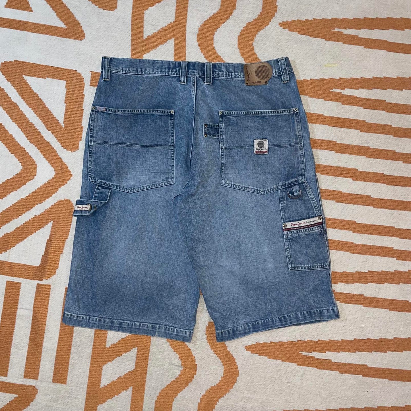 Pepe 00s Baggy Jorts 38x15
