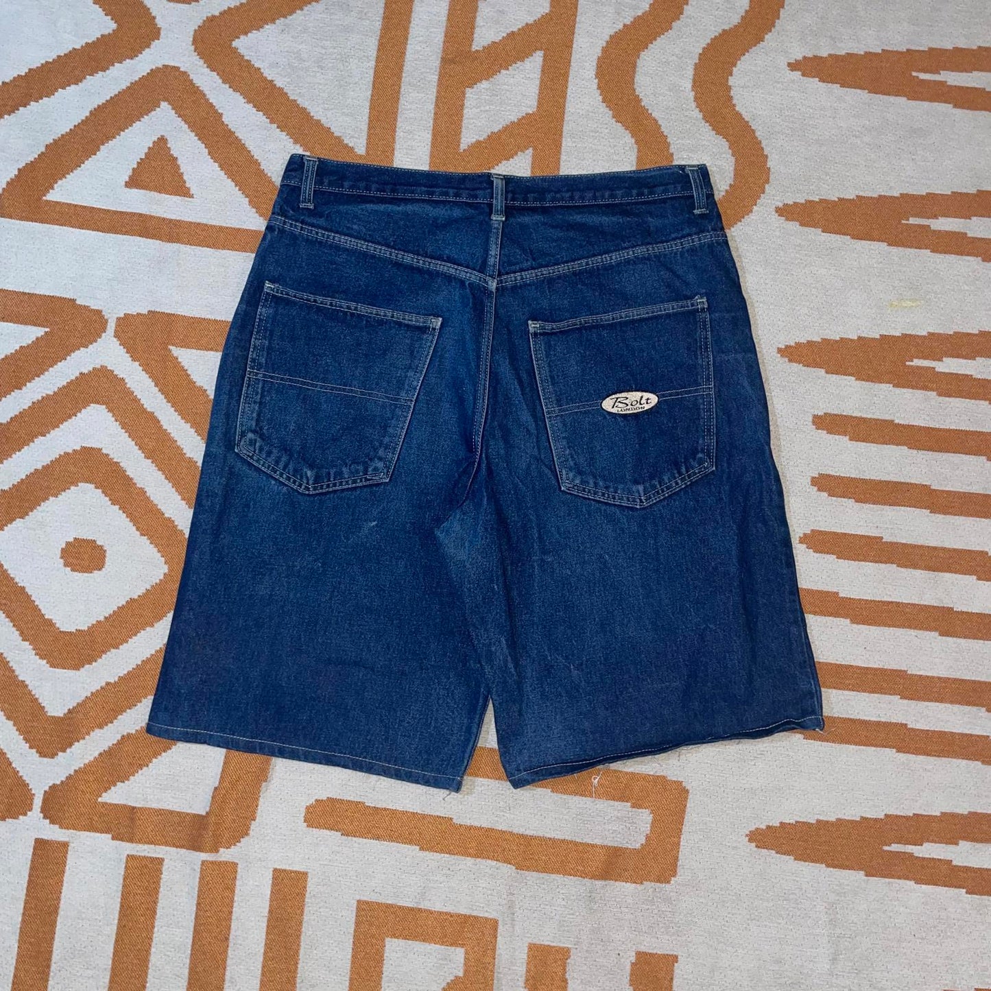 Bleu Bolt 00s Baggy Embroidered Jorts 36x12