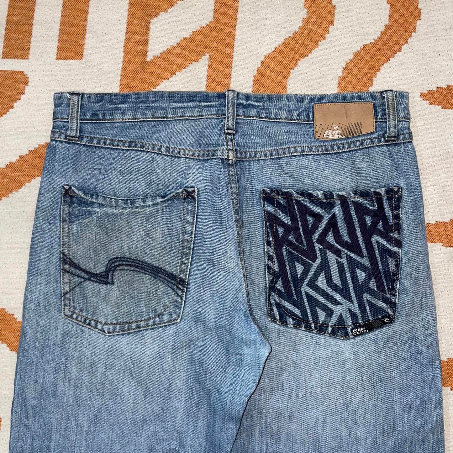 Rip Curl 00s Embroidered Surf Jeans 34x32