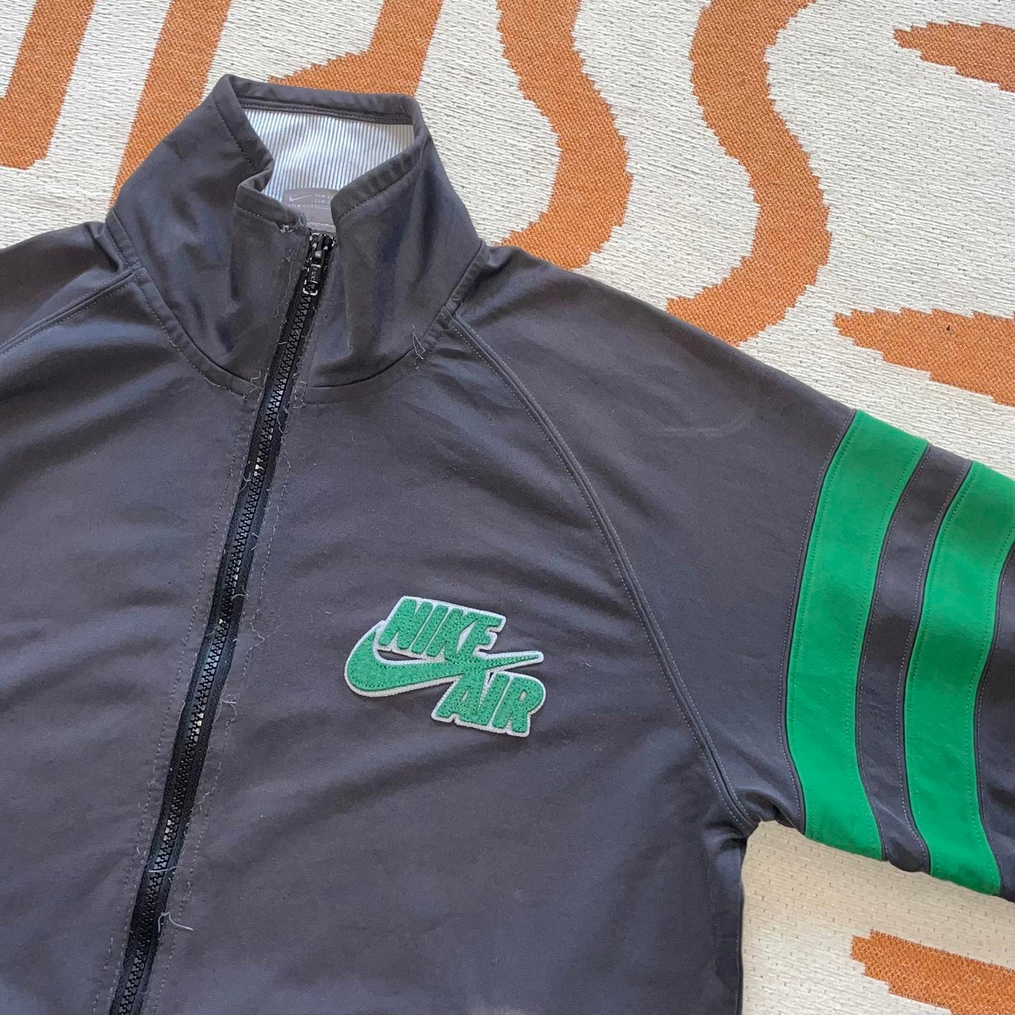 Nike Air 00s Track Jacket M