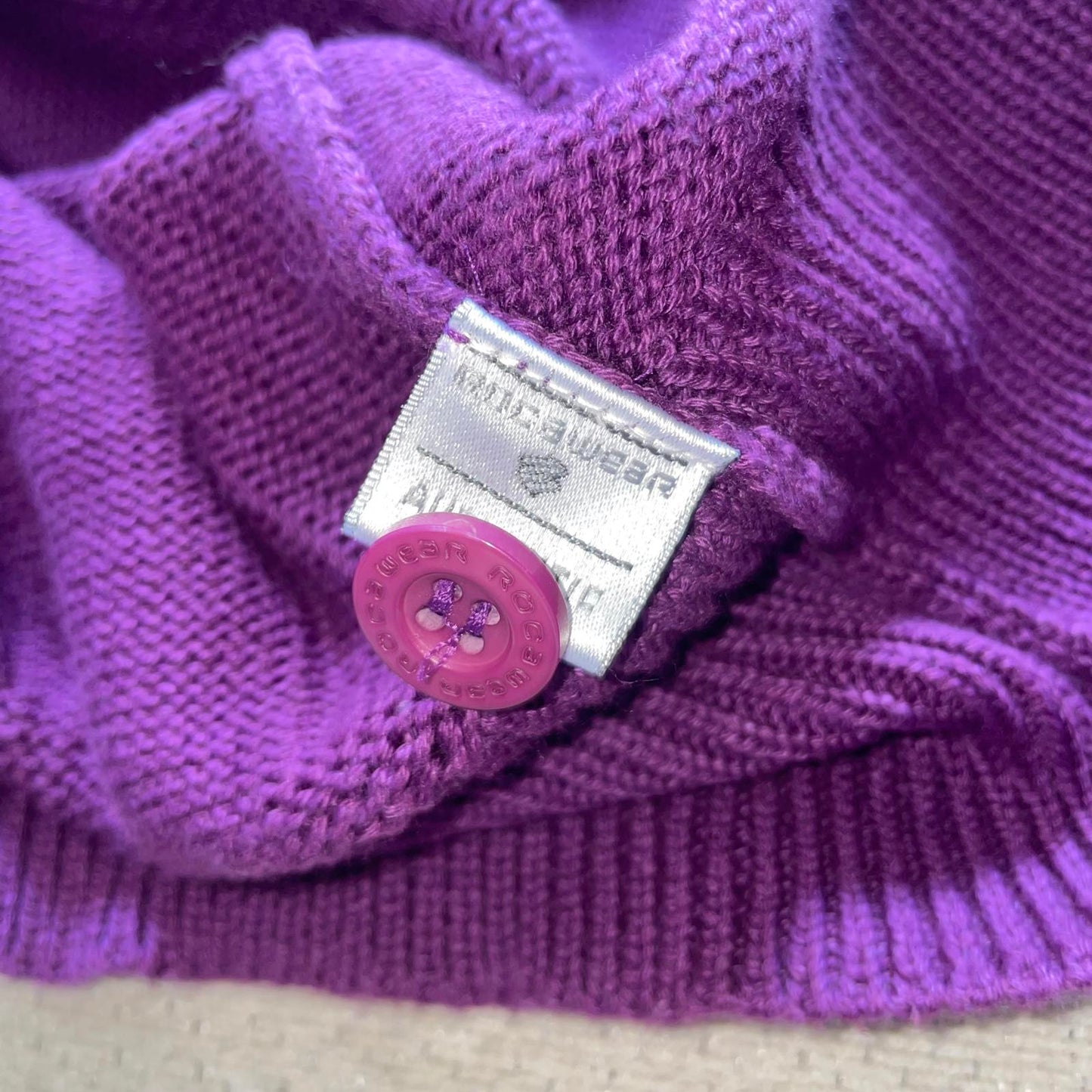 00s Rocawear Knit V-Neck Sweater L
