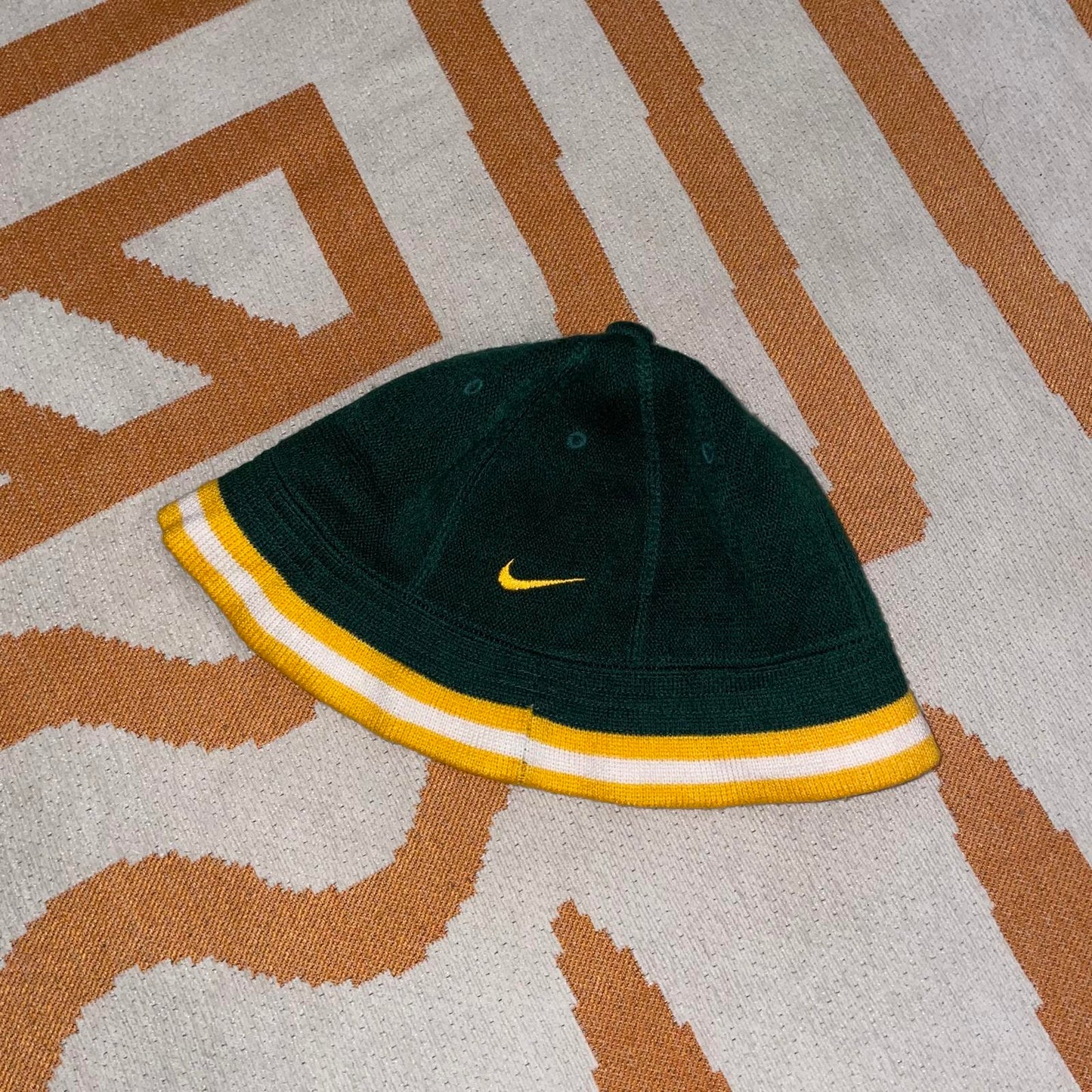 Nike Seattle Sonics 90s Rare Bucket Hat