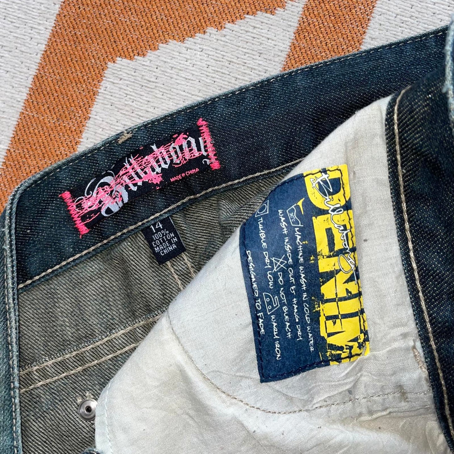 Billabong 00s Printed Graphic Jeans 34x32